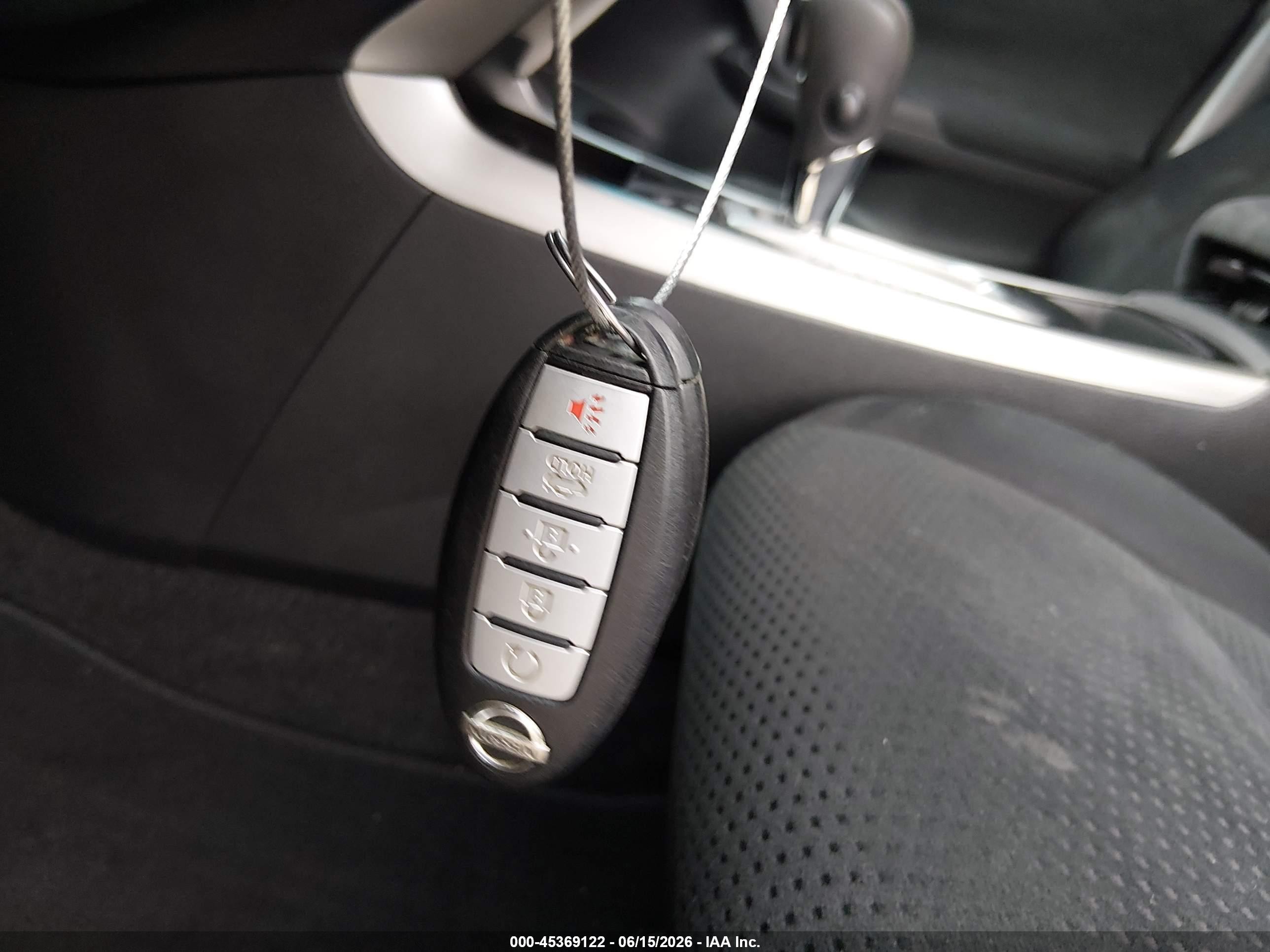2014 Nissan Altima 2.5 Sv White vin: 1N4AL3AP7EC329783