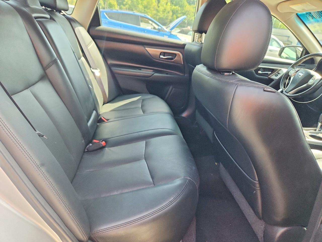 2014 Nissan Altima 2.5 Sl Серебряный vin: 1N4AL3AP7EC403011