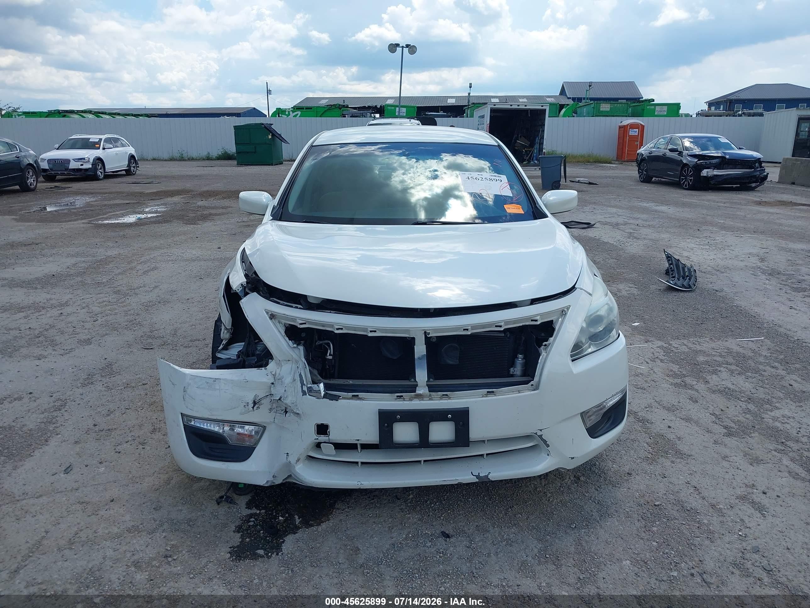 2014 Nissan Altima 2.5 Sv White vin: 1N4AL3AP7EC420827