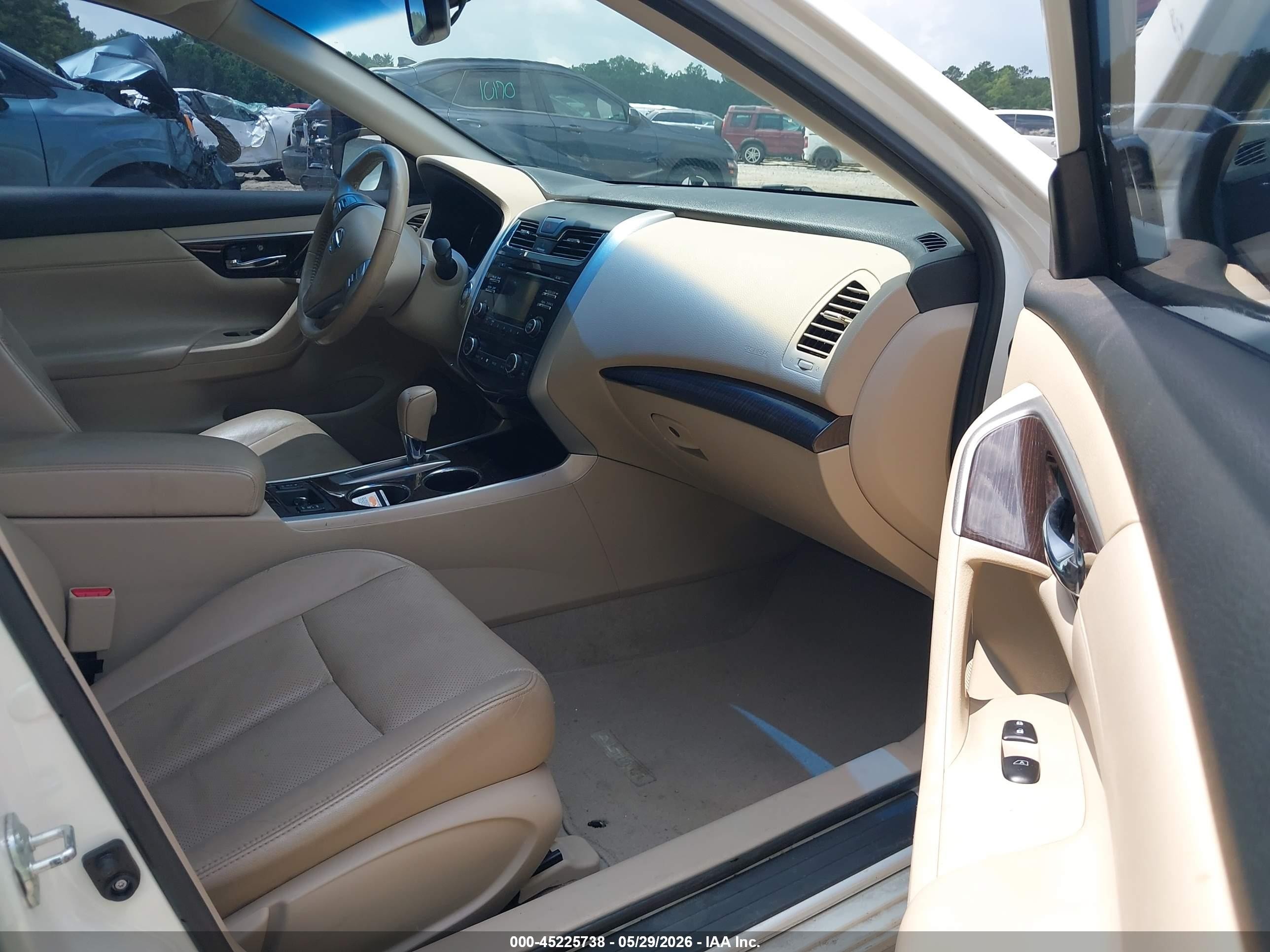 2014 Nissan Altima 2.5 Sl White vin: 1N4AL3AP7EC425669