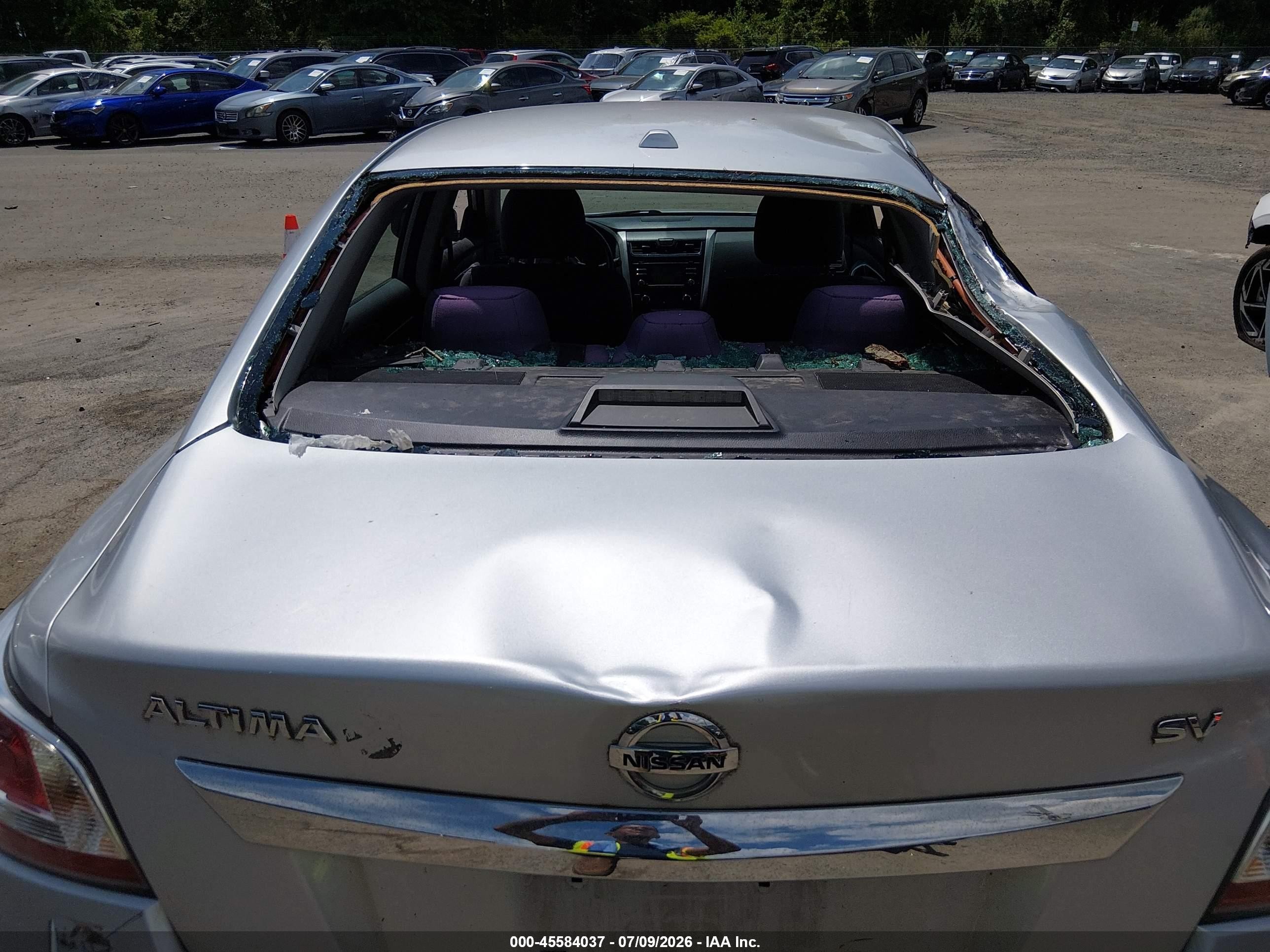 2014 Nissan Altima 2.5 Sv Silver vin: 1N4AL3AP7EC903427