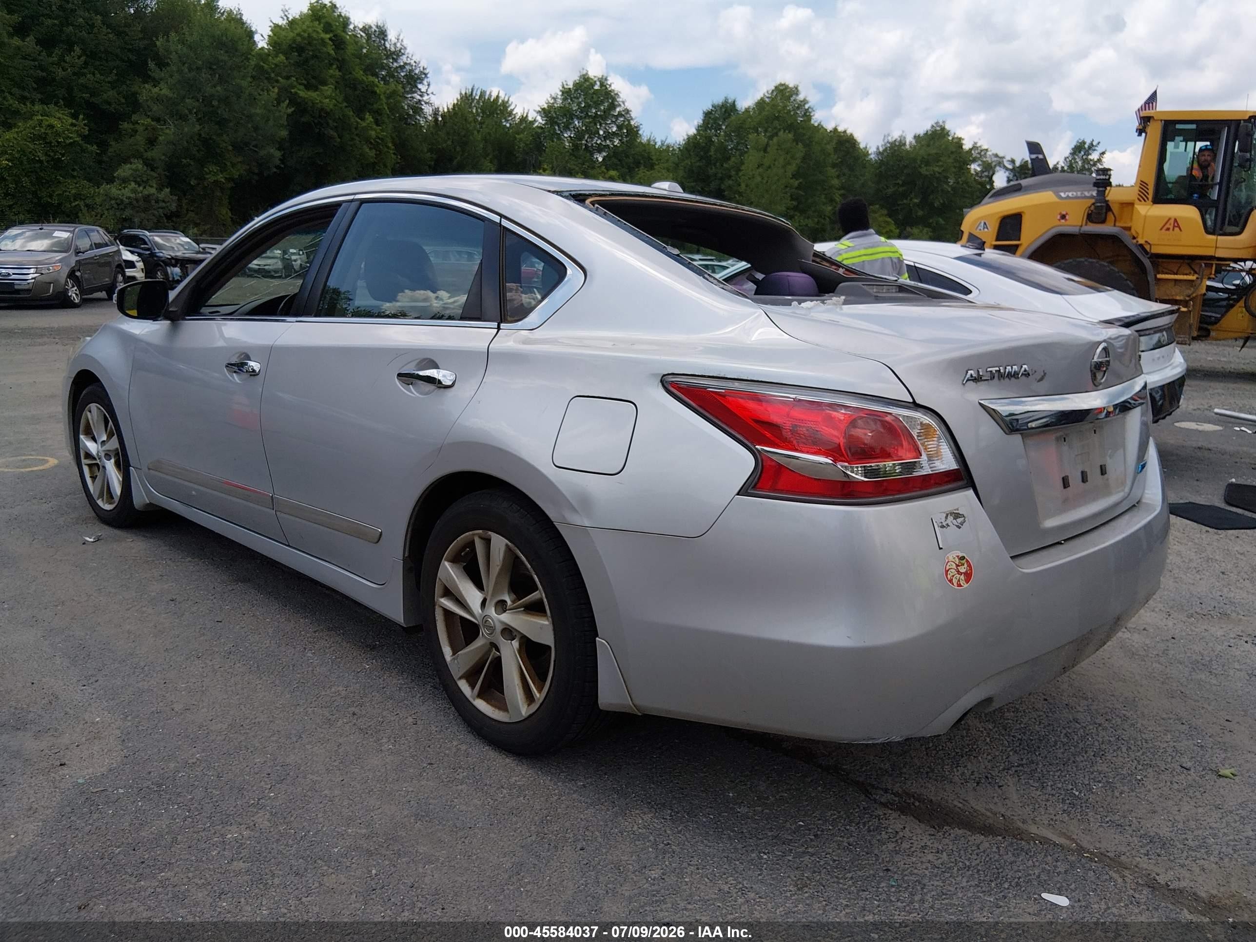 2014 Nissan Altima 2.5 Sv Silver vin: 1N4AL3AP7EC903427
