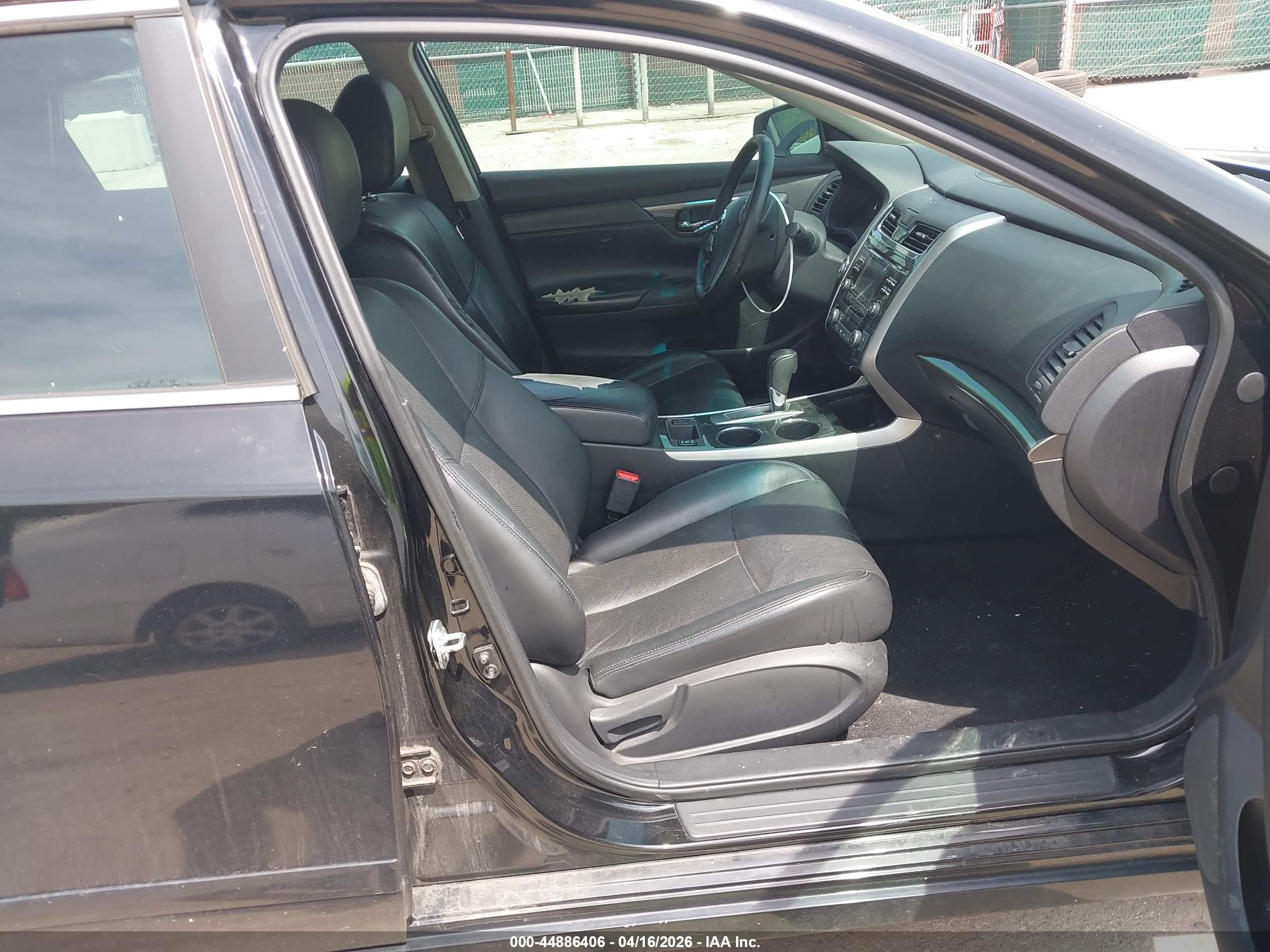 2014 Nissan Altima 2.5 Sl Black vin: 1N4AL3AP7EC903590