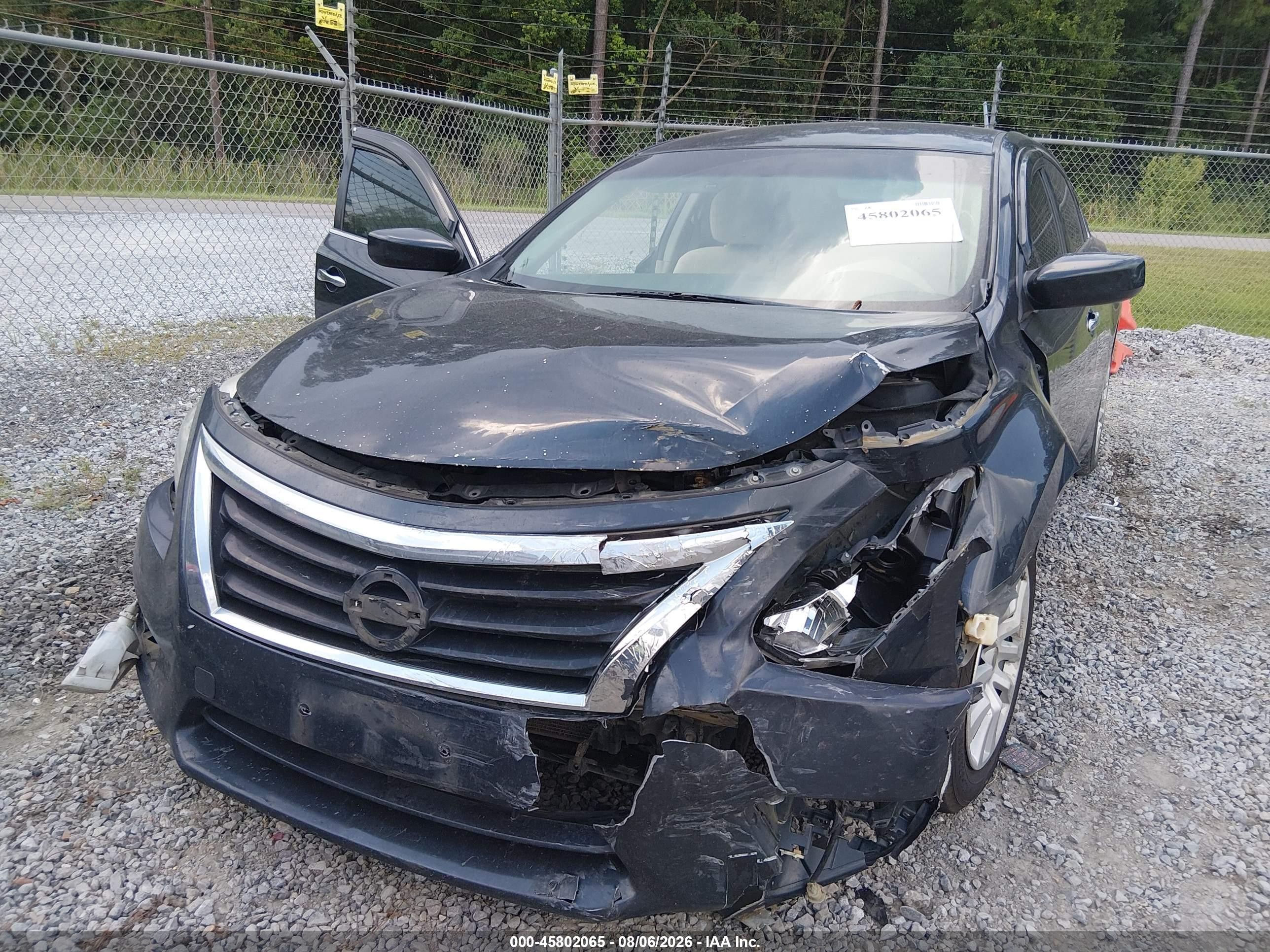 2014 Nissan Altima 2.5 S Blue vin: 1N4AL3AP7EN205887