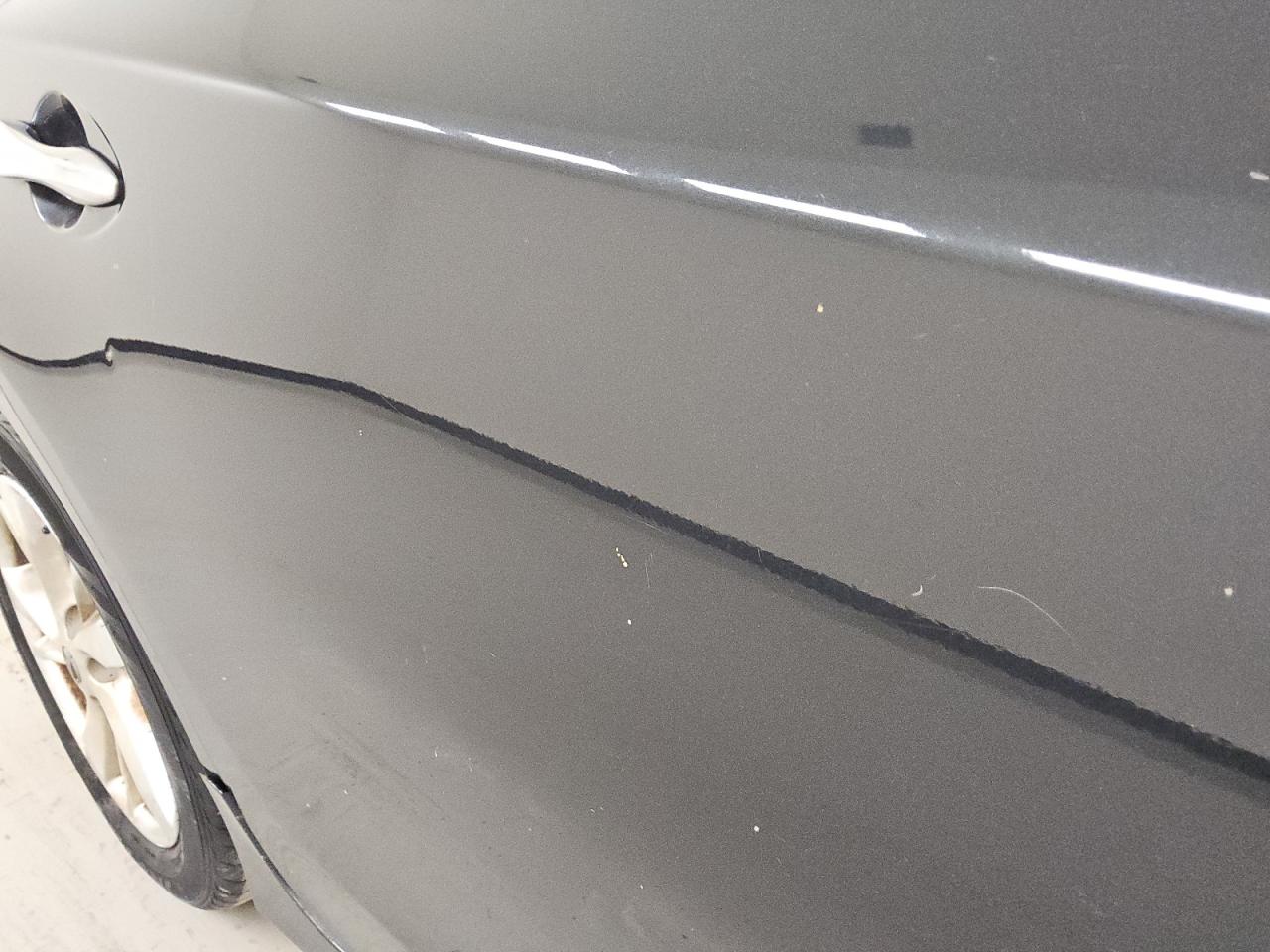2014 Nissan Altima 2.5 Sl Black vin: 1N4AL3AP7EN227372 Damage: Right Rear Door, Chipped, 6