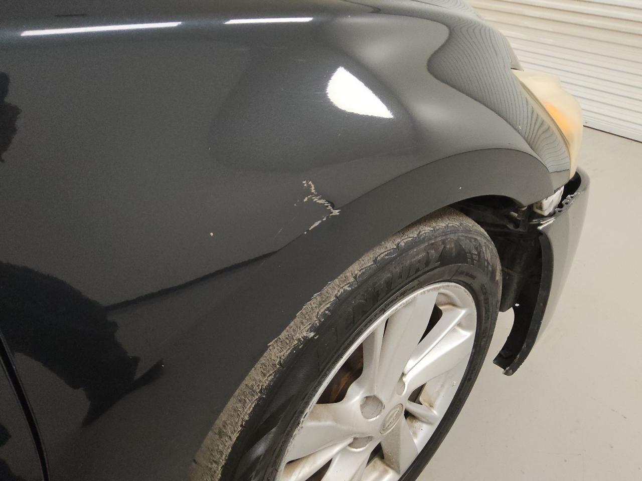 2014 Nissan Altima 2.5 Sl Black vin: 1N4AL3AP7EN227372 Damage: Right Front Fender, Dent(S) W/ Paint Dmg, 4 To 5 Inches