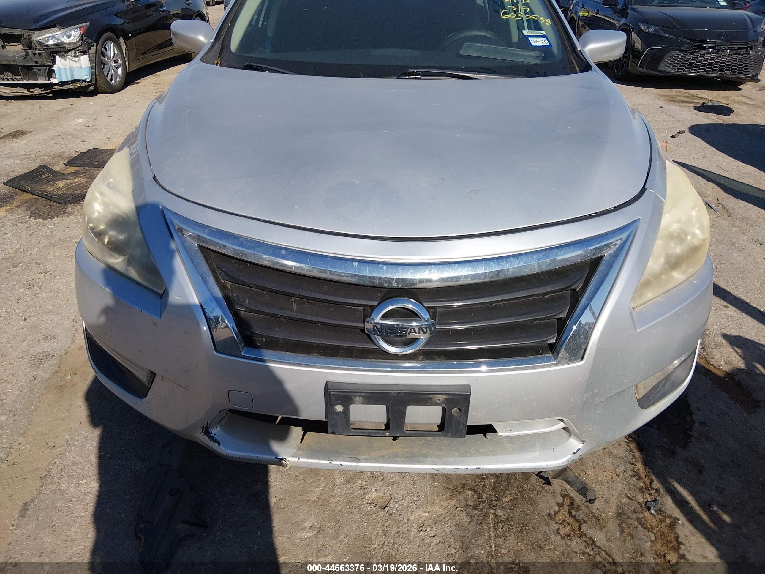 2014 Nissan Altima 2.5 S Серебряный vin: 1N4AL3AP7EN232166