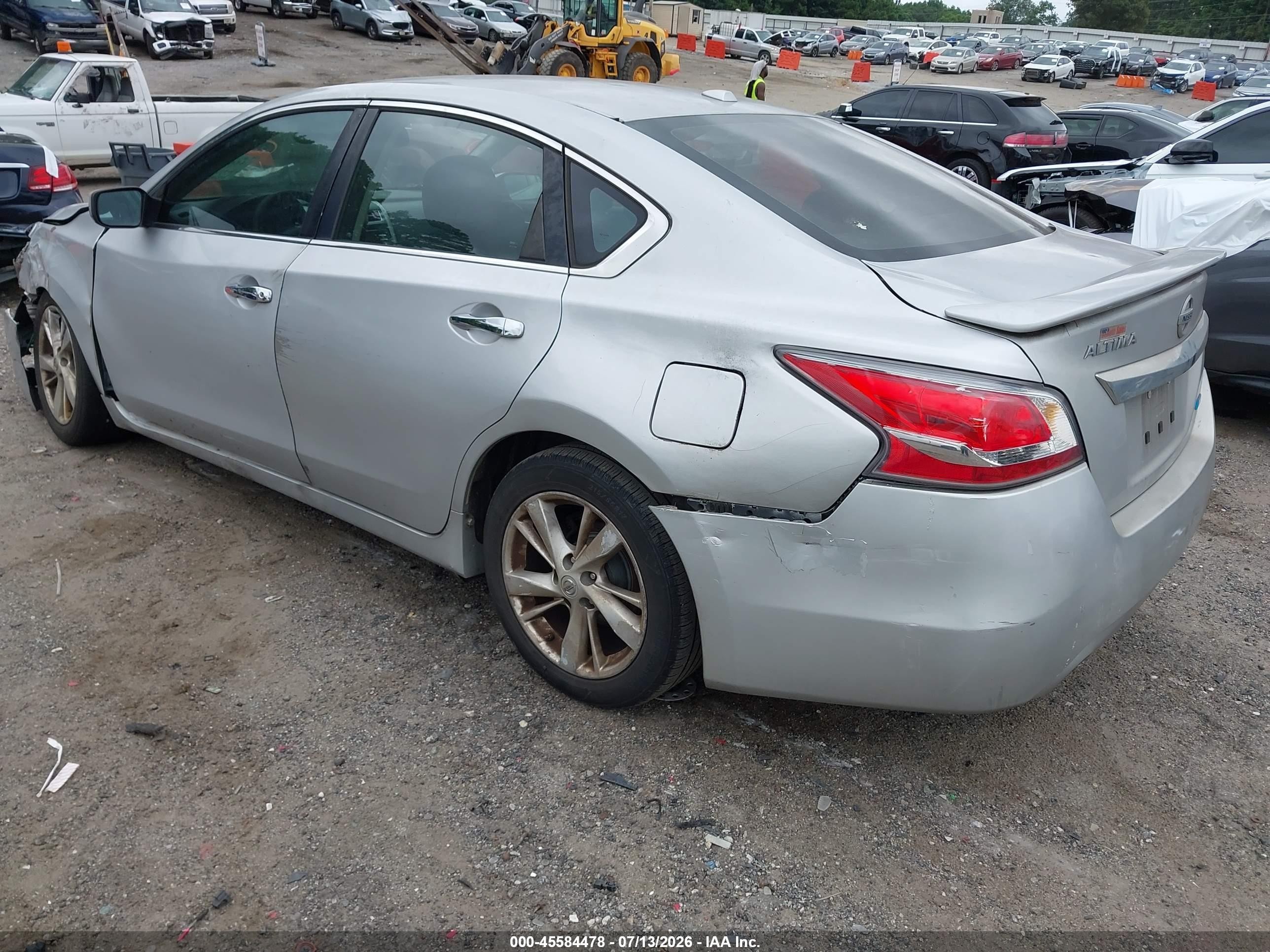 2014 Nissan Altima 2.5 S Серебряный vin: 1N4AL3AP7EN239571