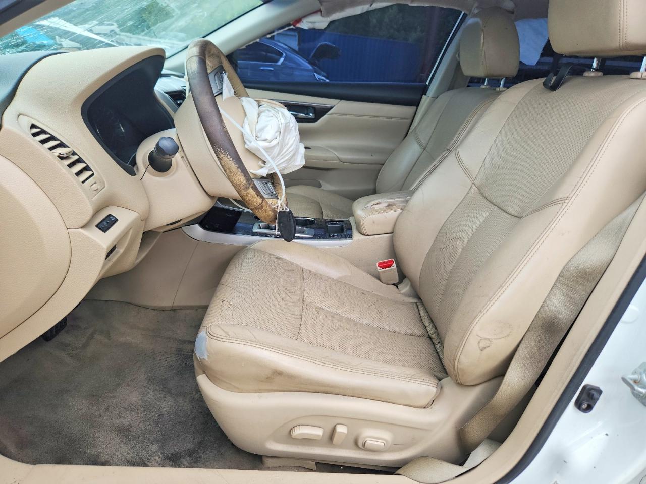 2014 Nissan Altima White vin: 1N4AL3AP7EN253566