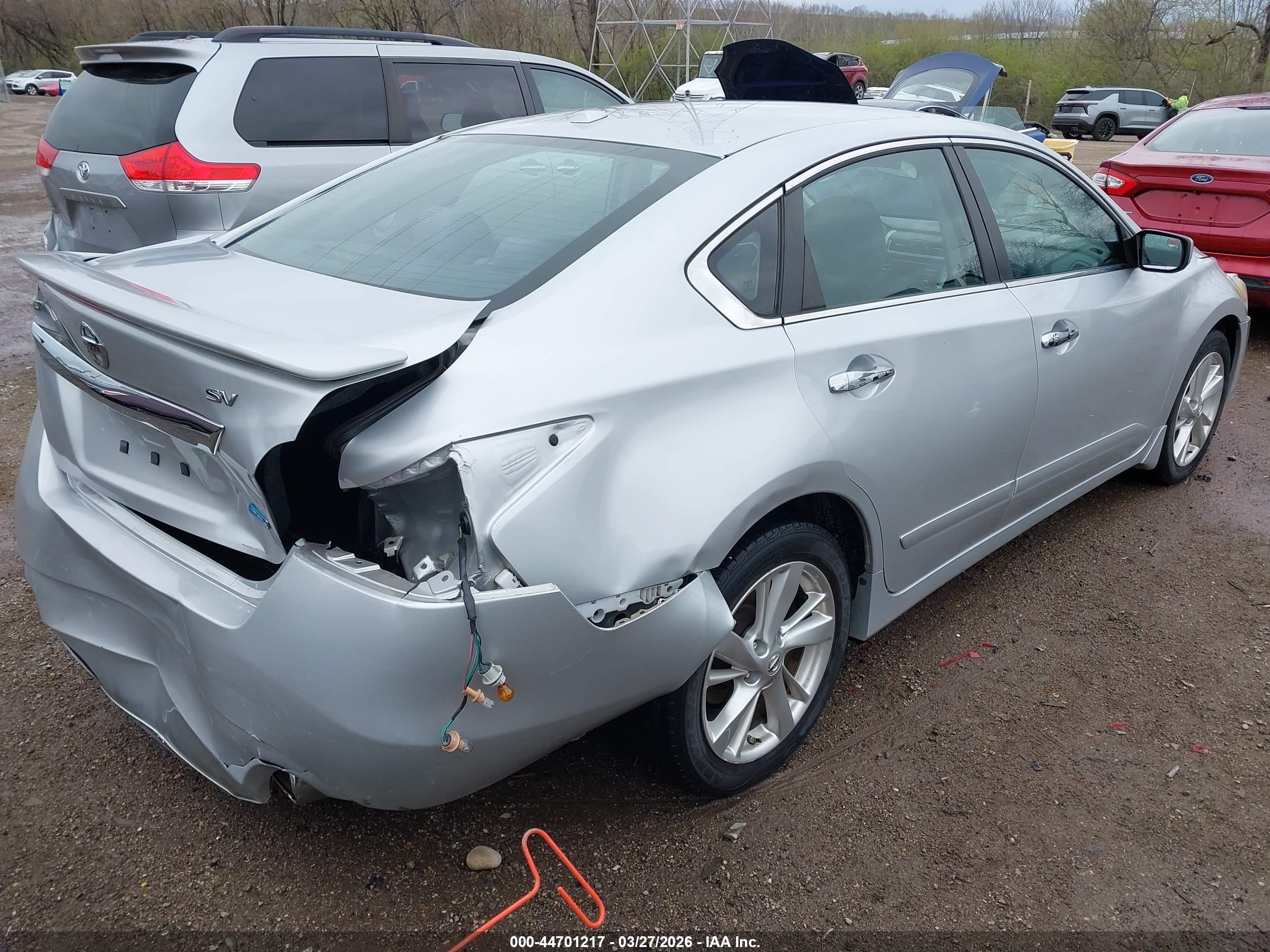 2014 Nissan Altima 2.5 Sv Silver vin: 1N4AL3AP7EN254846