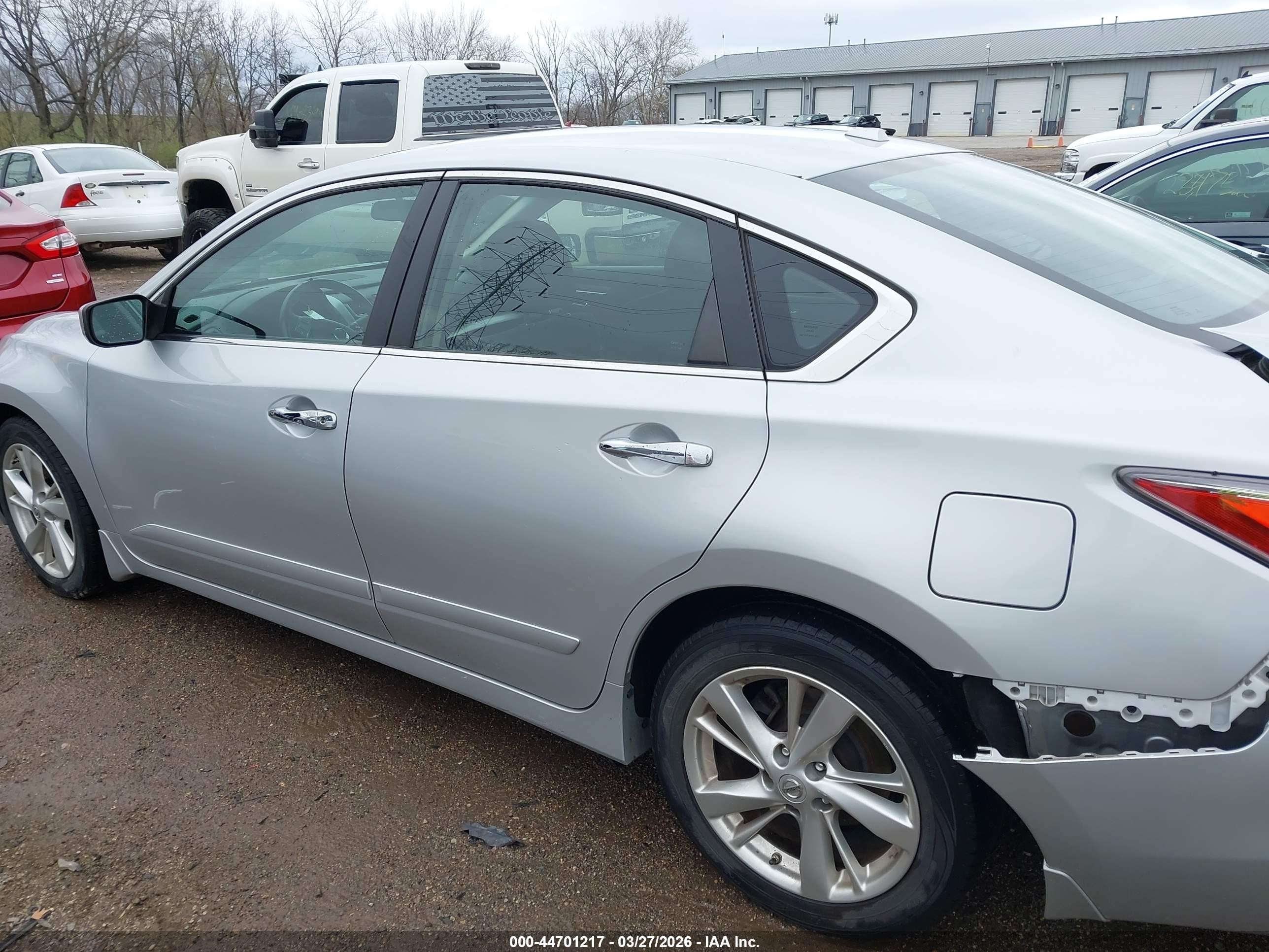 2014 Nissan Altima 2.5 Sv Silver vin: 1N4AL3AP7EN254846