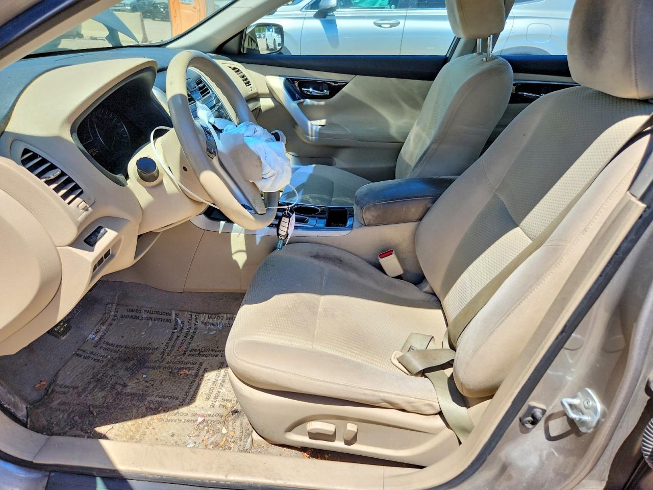 2014 Nissan Altima 2.5 Beige vin: 1N4AL3AP7EN338276