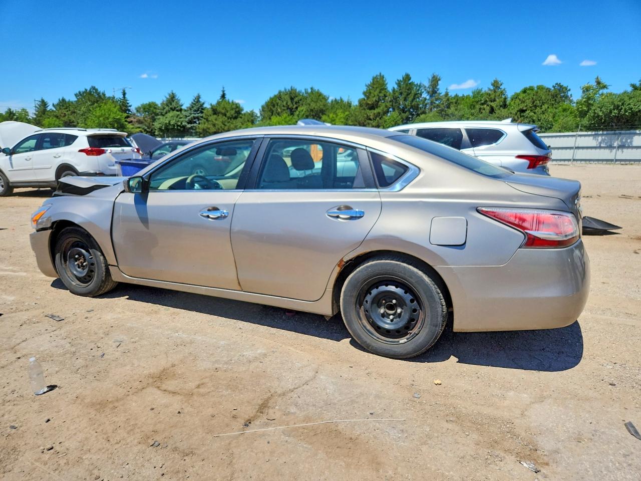 2014 Nissan Altima 2.5 Beige vin: 1N4AL3AP7EN338276