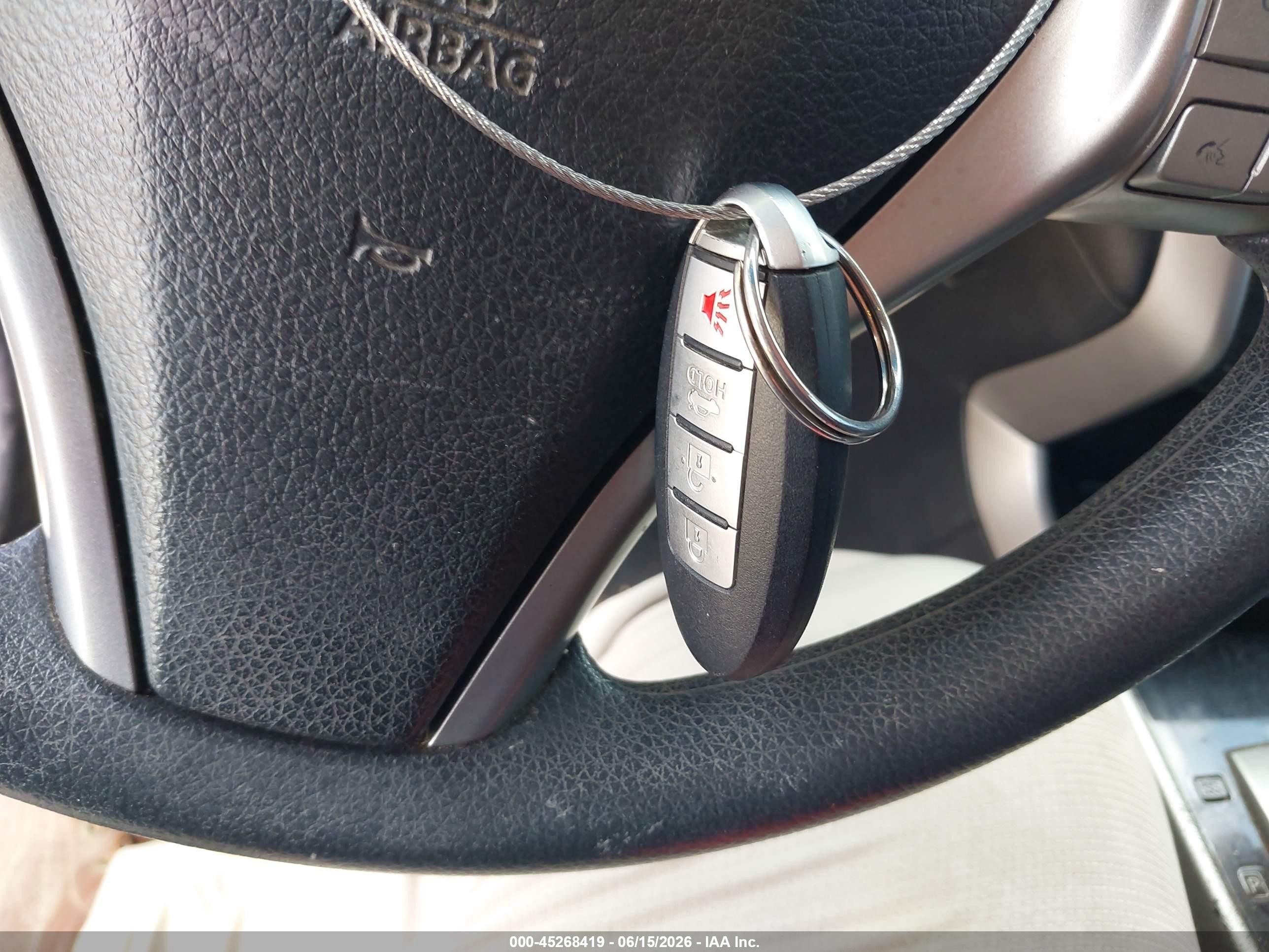 2014 Nissan Altima 2.5 S White vin: 1N4AL3AP7EN357569
