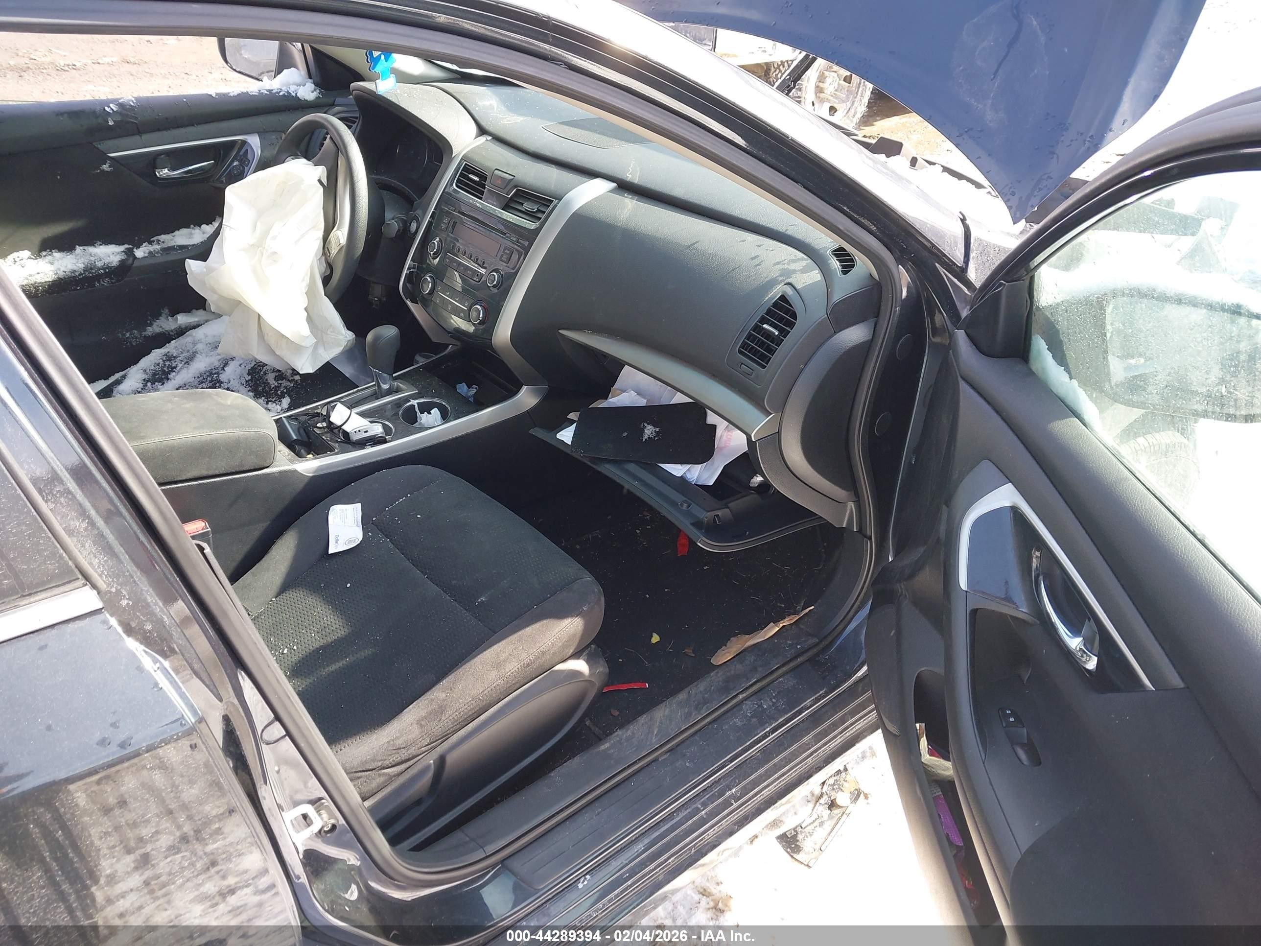 2014 Nissan Altima 2.5 S Черный vin: 1N4AL3AP7EN357801