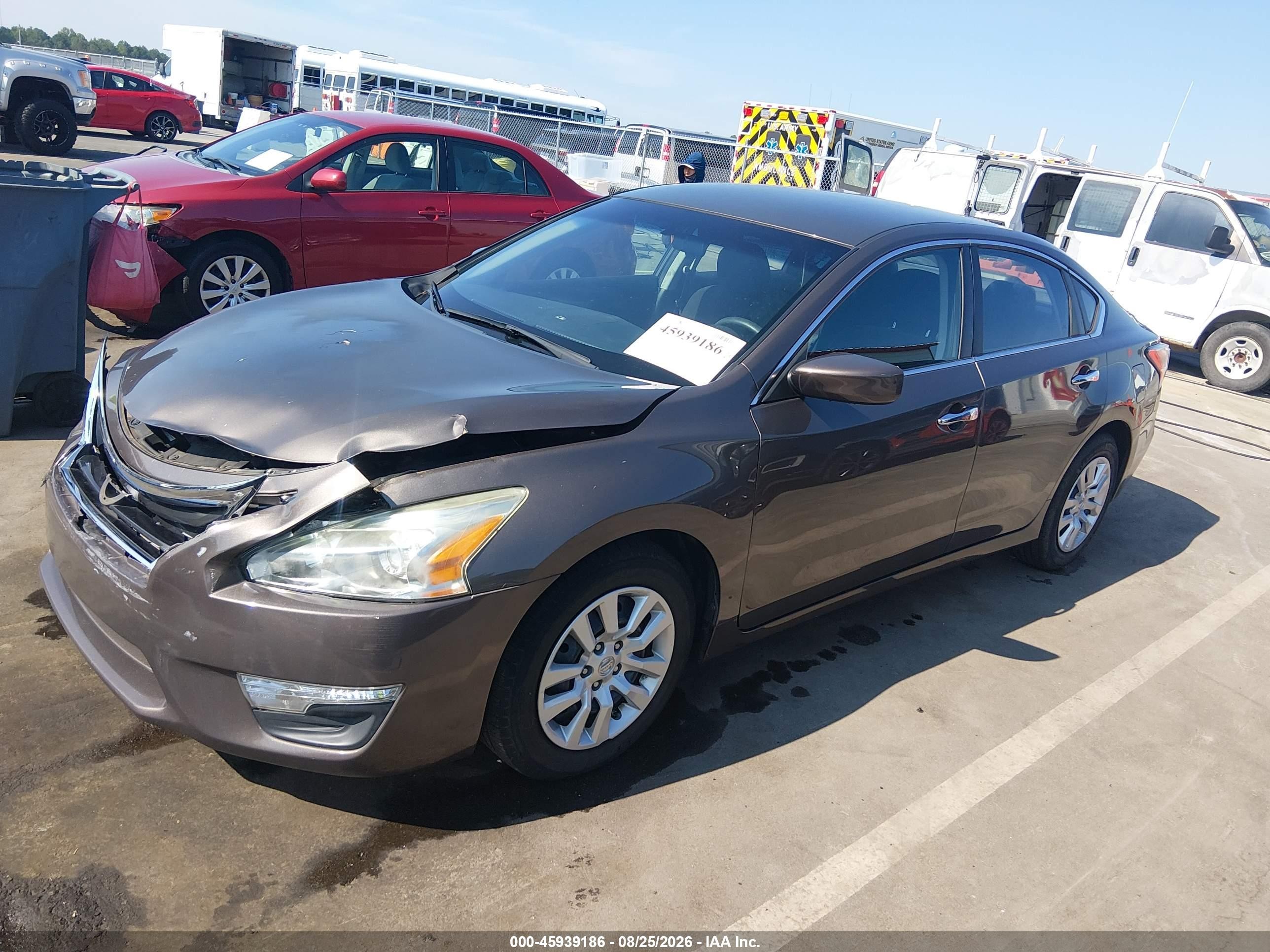 2014 Nissan Altima 2.5 S Pewter vin: 1N4AL3AP7EN360312