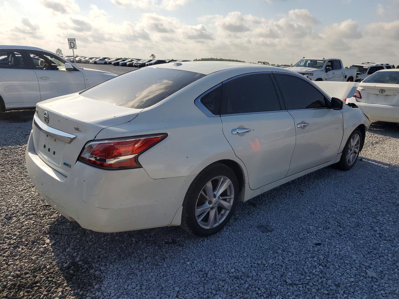 2014 Nissan Altima 2.5 Sl White vin: 1N4AL3AP7EN362853