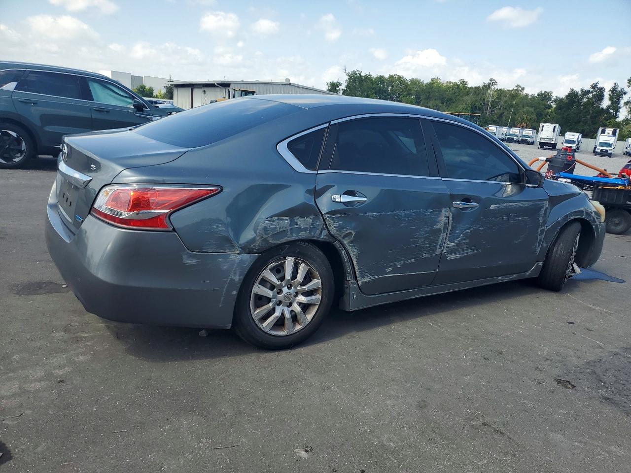 2014 Nissan Altima 2.5 S Gray vin: 1N4AL3AP7EN374811