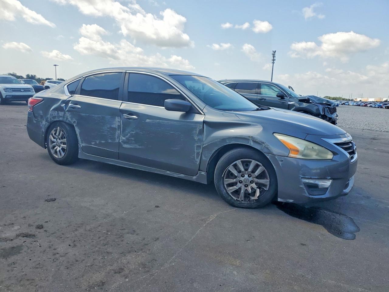 2014 Nissan Altima 2.5 S Gray vin: 1N4AL3AP7EN374811