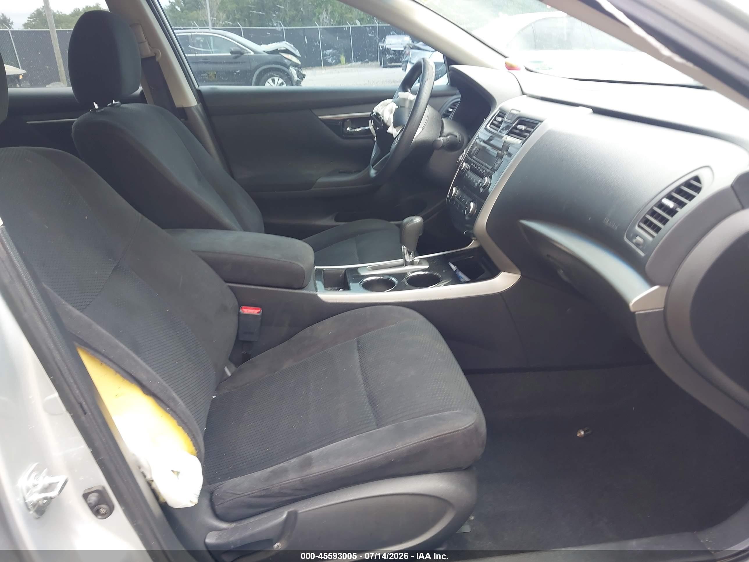 2014 Nissan Altima 2.5/2.5 S/2.5 Sl/2.5 Sv Silver vin: 1N4AL3AP7EN375358