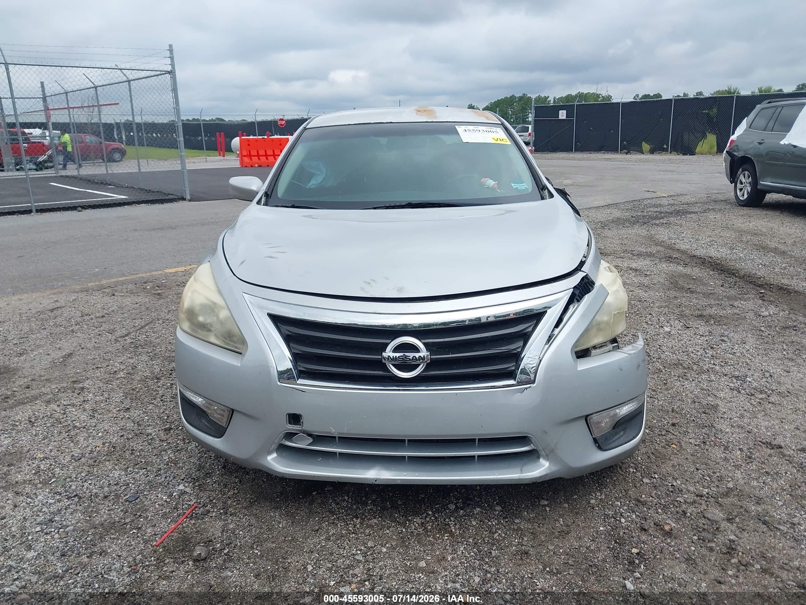 2014 Nissan Altima 2.5/2.5 S/2.5 Sl/2.5 Sv Silver vin: 1N4AL3AP7EN375358
