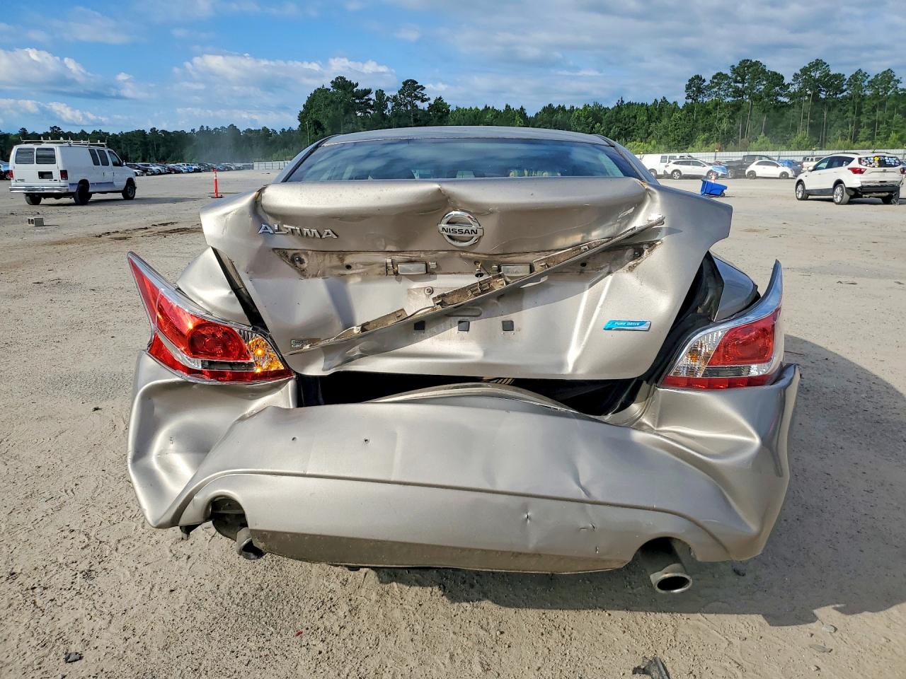 2014 Nissan Altima 2.5 S Brown vin: 1N4AL3AP7EN375540