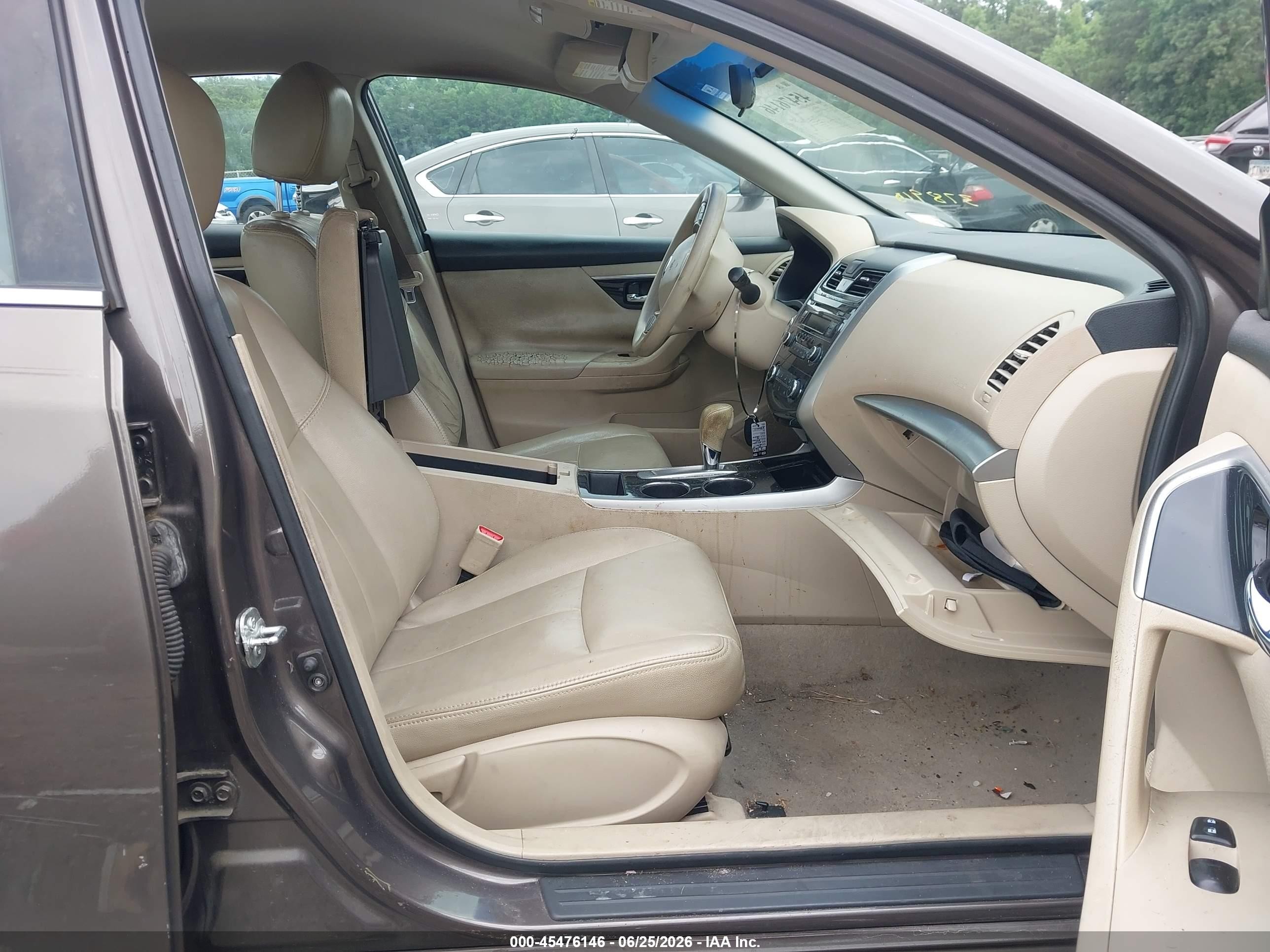 2014 Nissan Altima 2.5 S Brown vin: 1N4AL3AP7EN378910