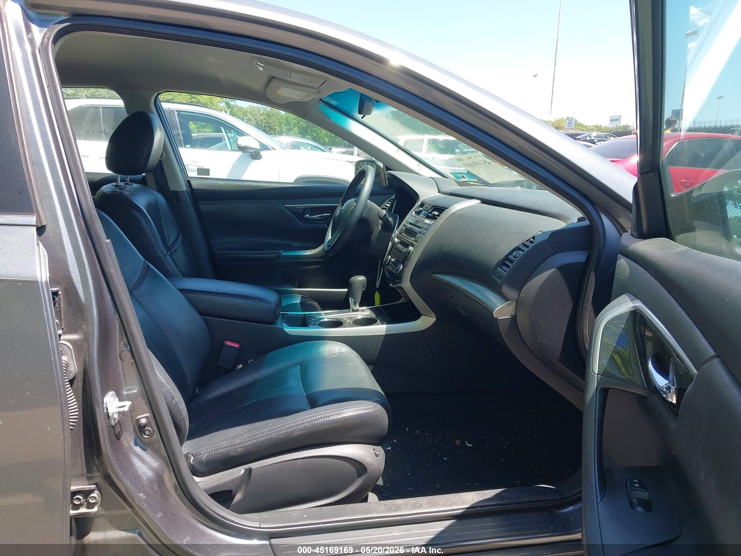 2014 Nissan Altima 2.5 S Gray vin: 1N4AL3AP7EN385176