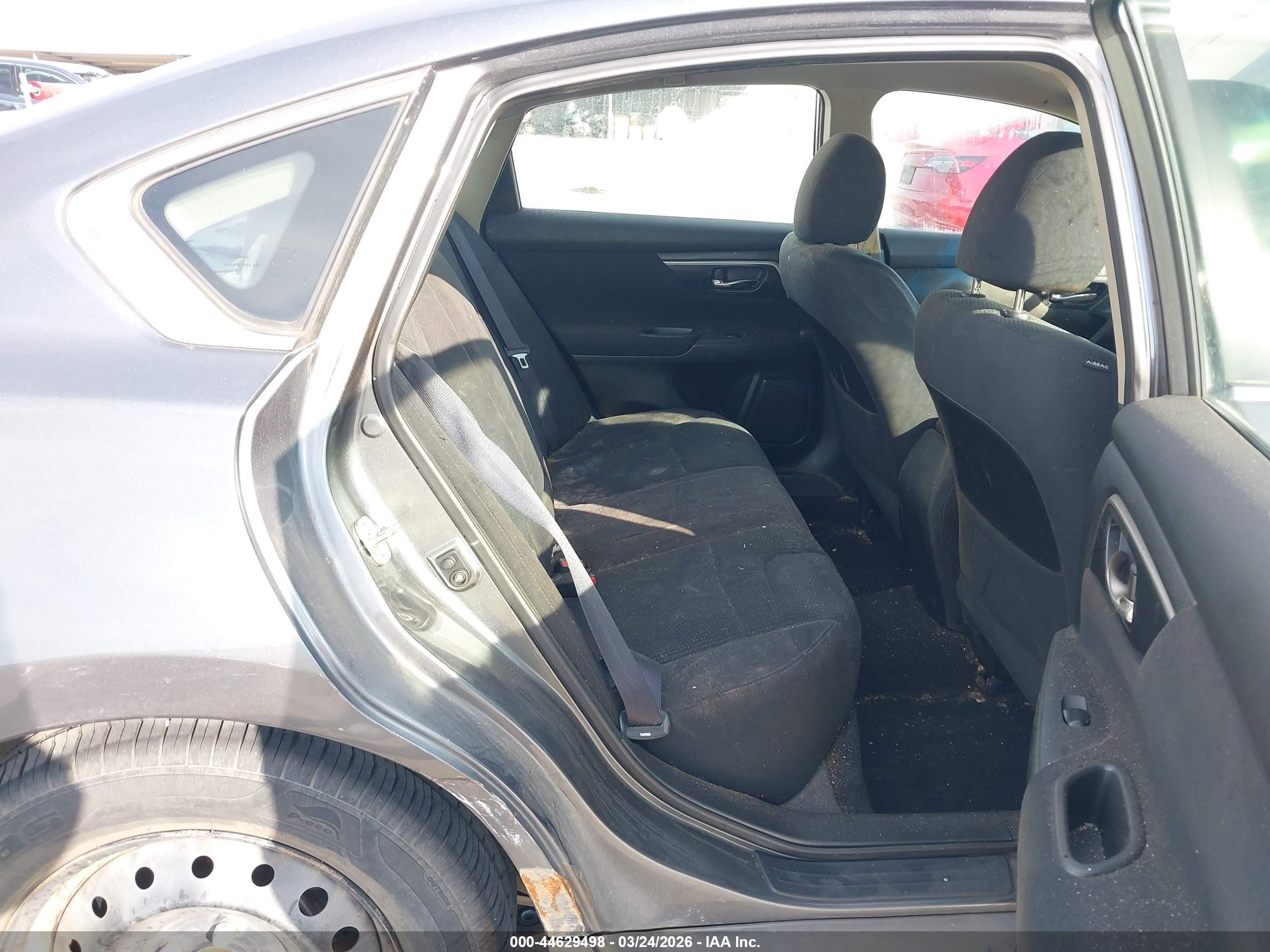 2014 Nissan Altima 2.5 S Gray vin: 1N4AL3AP7EN386604