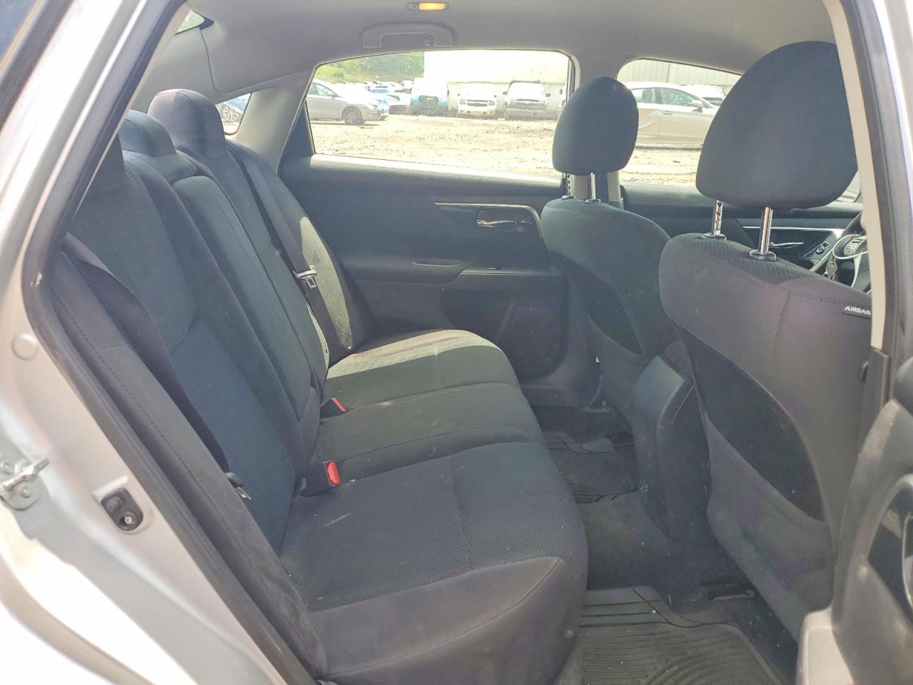 2014 Nissan Altima 2.5 S Серебряный vin: 1N4AL3AP7EN389793