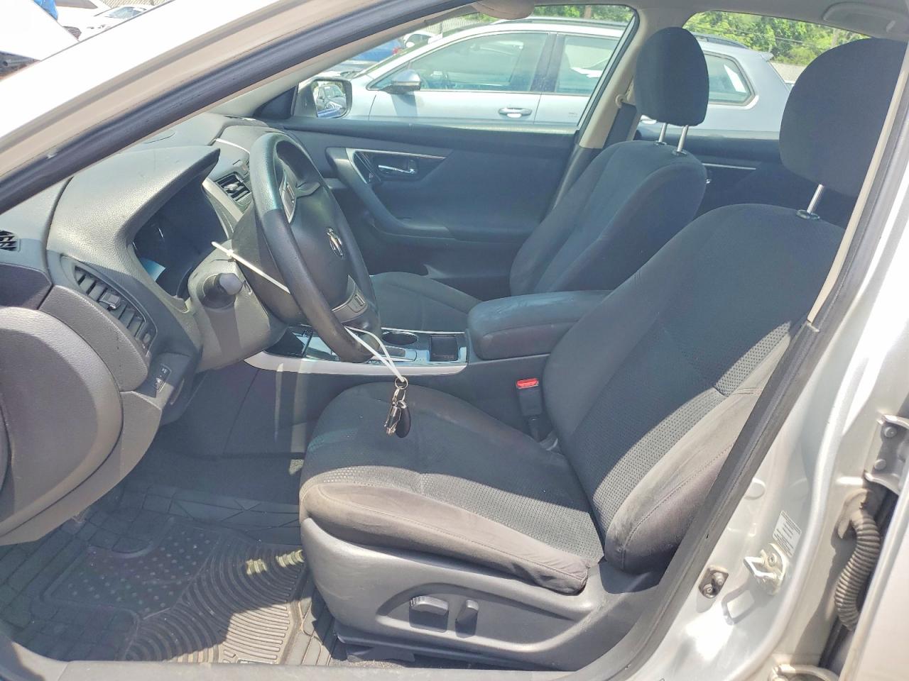 2014 Nissan Altima 2.5 S Серебряный vin: 1N4AL3AP7EN389793