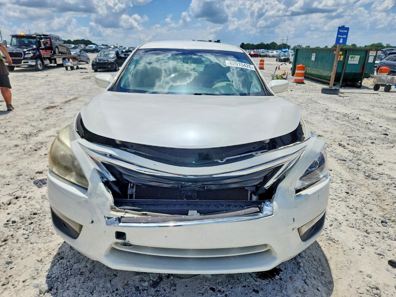 2015 Nissan Altima 2.5 S White vin: 1N4AL3AP7FC102661