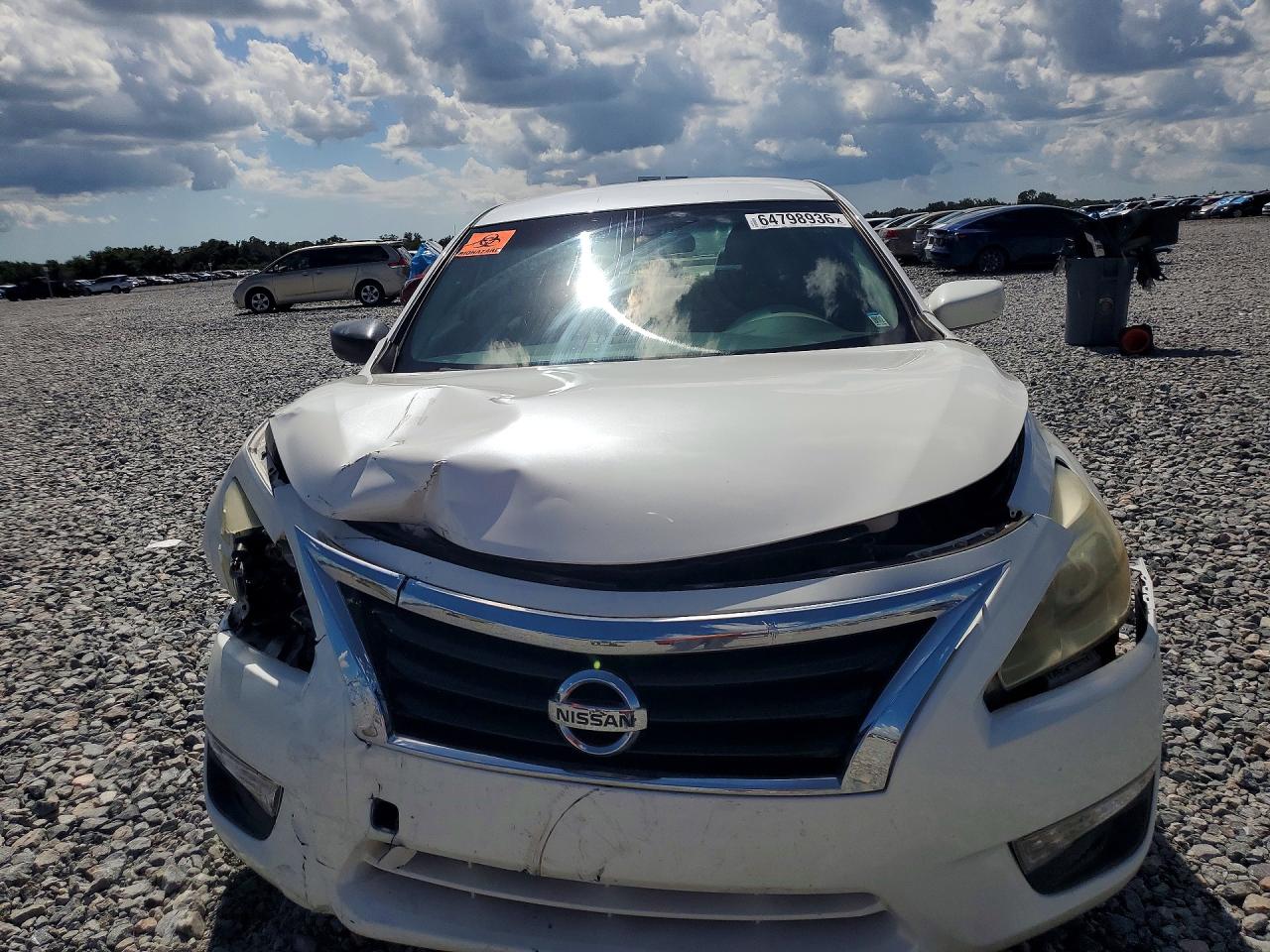 2015 Nissan Altima 2.5 S Белый vin: 1N4AL3AP7FC106791