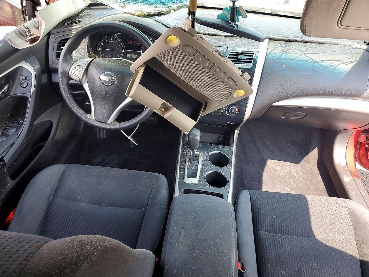 2015 Nissan Altima 2.5 S Красный vin: 1N4AL3AP7FC107407
