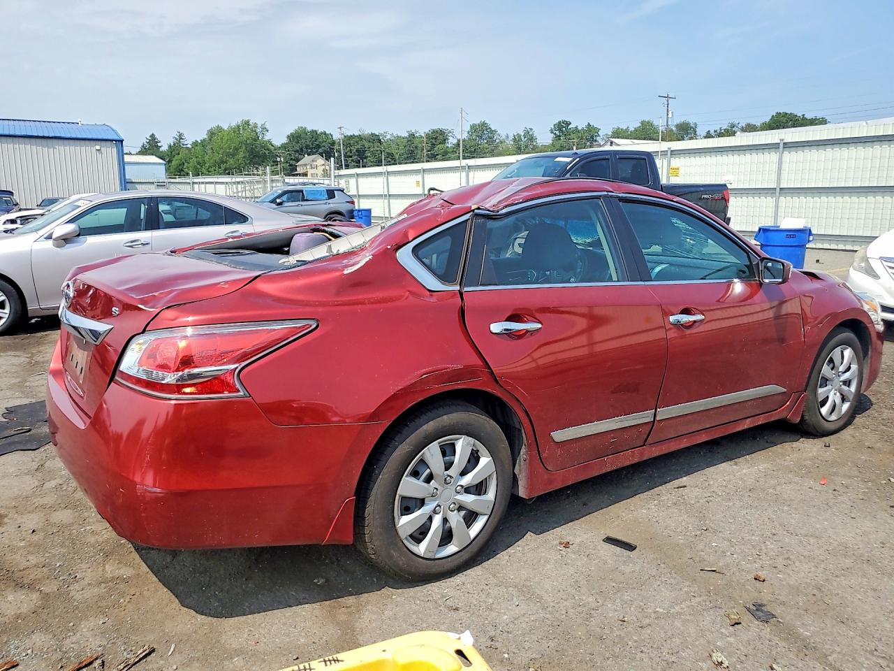 2015 Nissan Altima 2.5 S Красный vin: 1N4AL3AP7FC107407