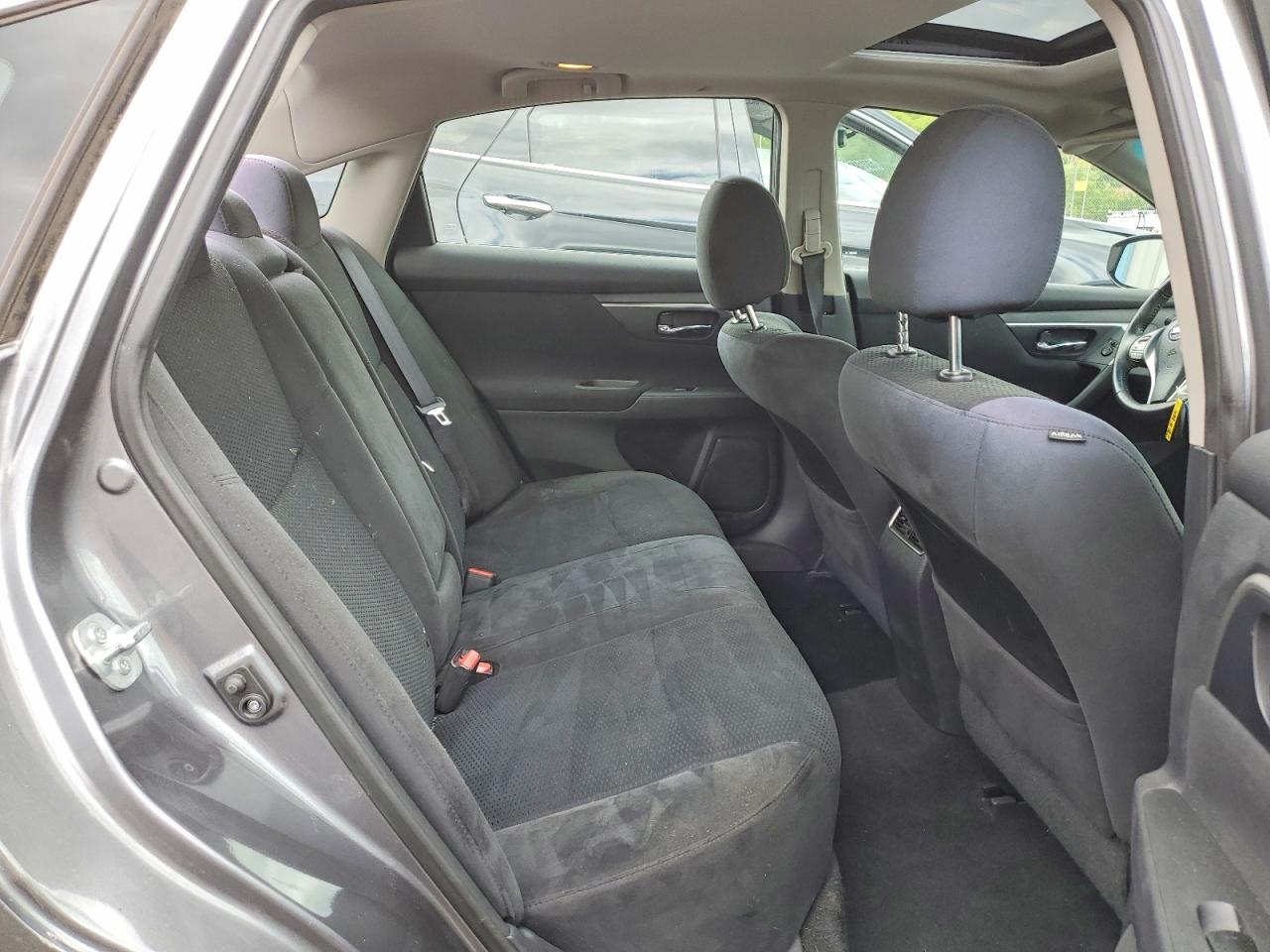 2015 Nissan Altima 2.5 Sv Серый vin: 1N4AL3AP7FC112803