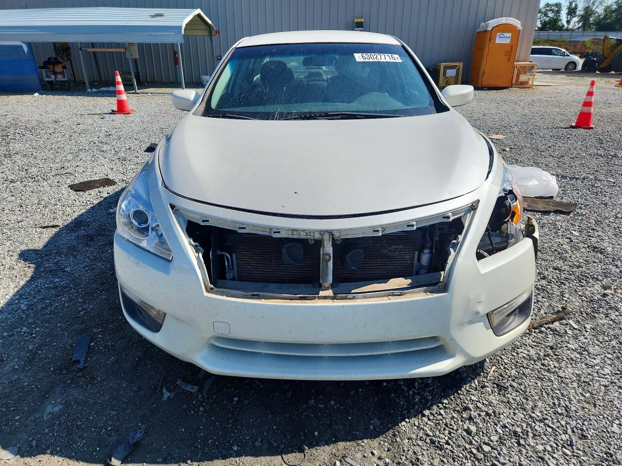 2015 Nissan Altima 2.5 S White vin: 1N4AL3AP7FC118603