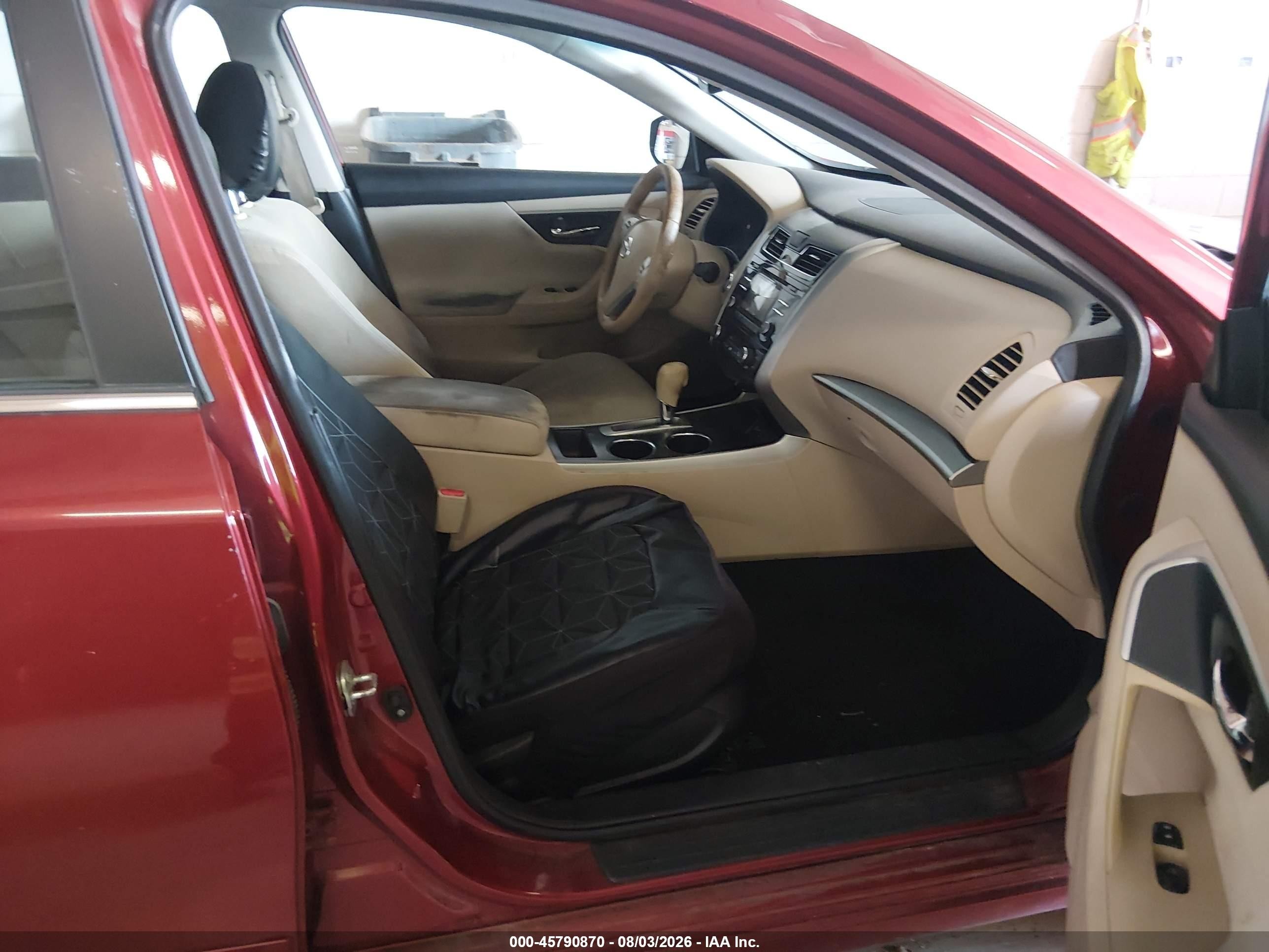 2015 Nissan Altima 2.5 Sv Red vin: 1N4AL3AP7FC123199