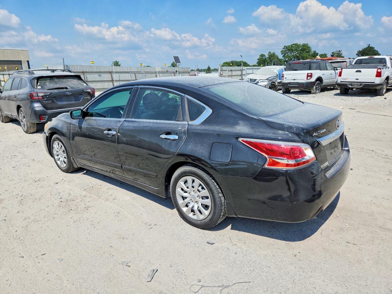 2015 Nissan Altima 2.5 S Черный vin: 1N4AL3AP7FC123252