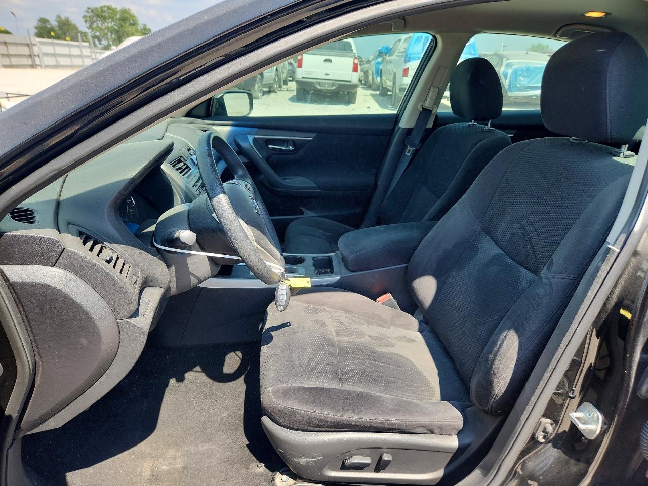 2015 Nissan Altima 2.5 S Черный vin: 1N4AL3AP7FC123252