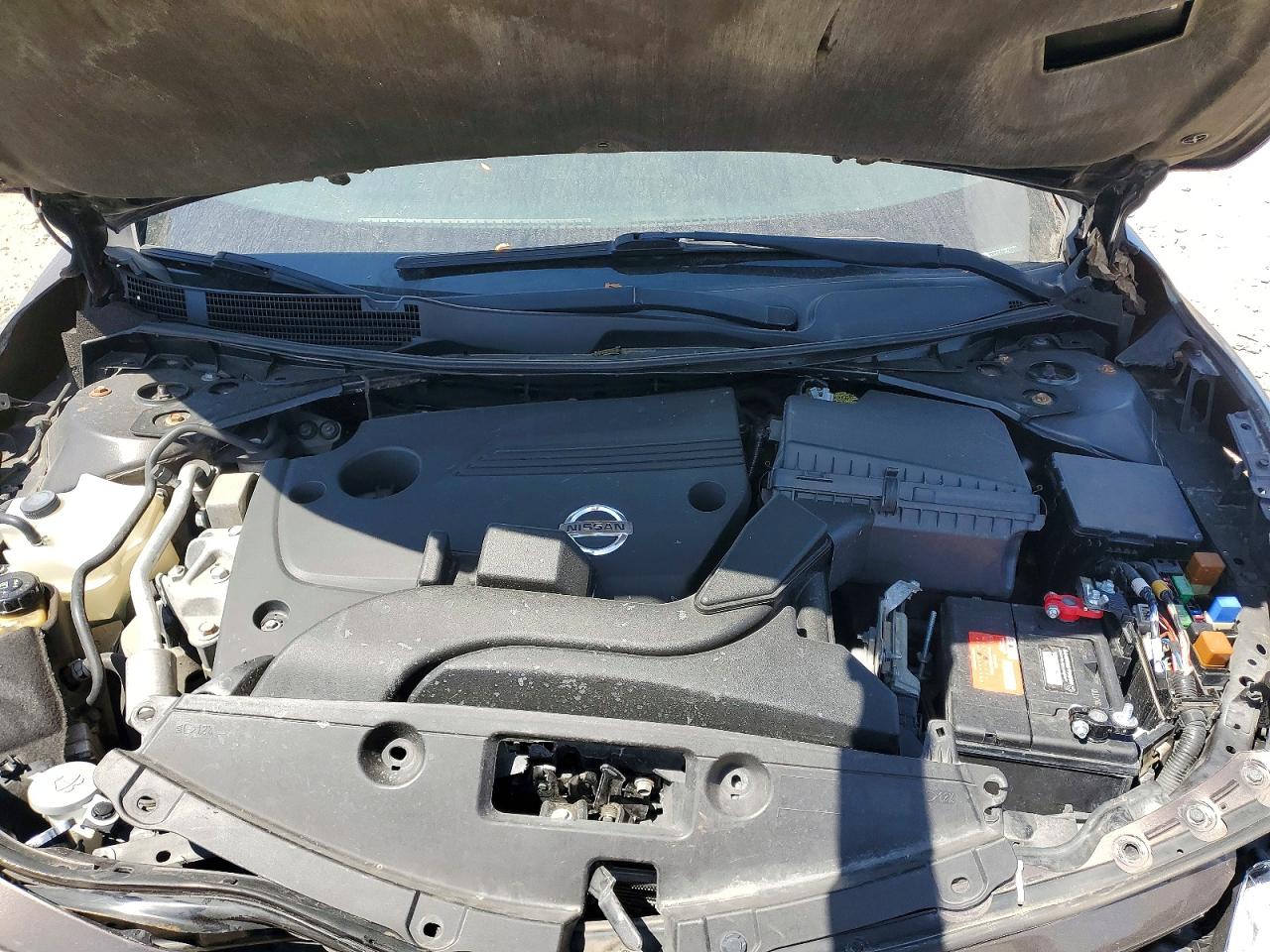 2015 Nissan Altima 2.5 Sv Коричневый vin: 1N4AL3AP7FC136552