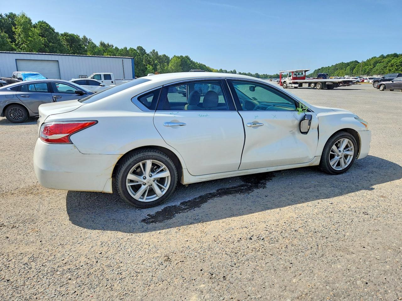 2015 Nissan Altima 2.5 Sv White vin: 1N4AL3AP7FC136924