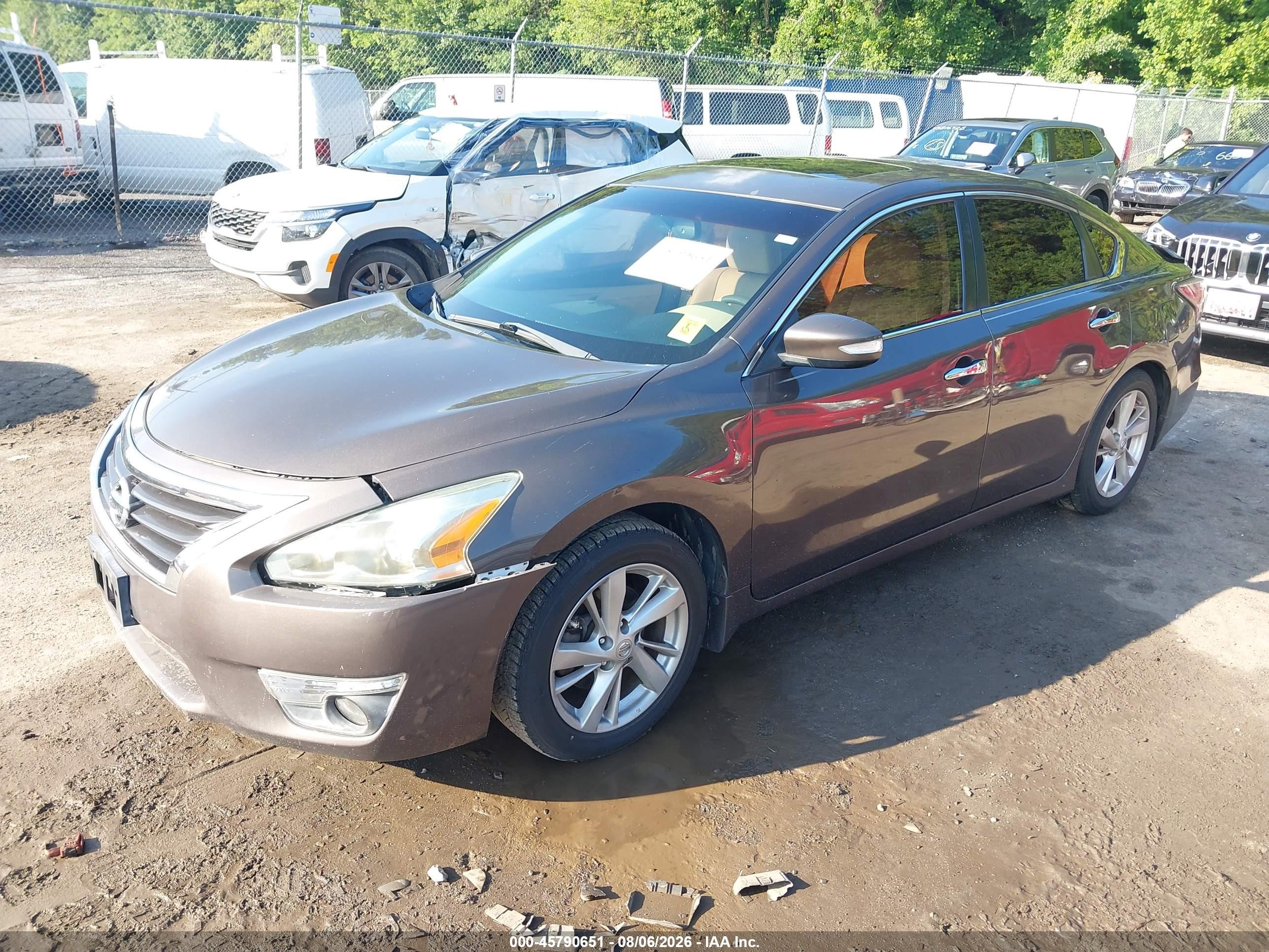 2015 Nissan Altima 2.5/2.5 S/2.5 Sl/2.5 Sv Коричневый vin: 1N4AL3AP7FC144456