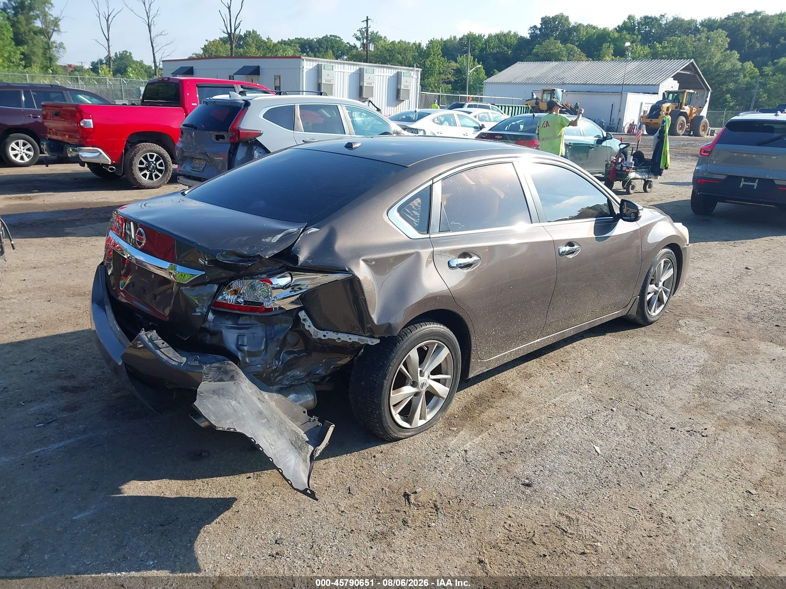 2015 Nissan Altima 2.5/2.5 S/2.5 Sl/2.5 Sv Коричневый vin: 1N4AL3AP7FC144456