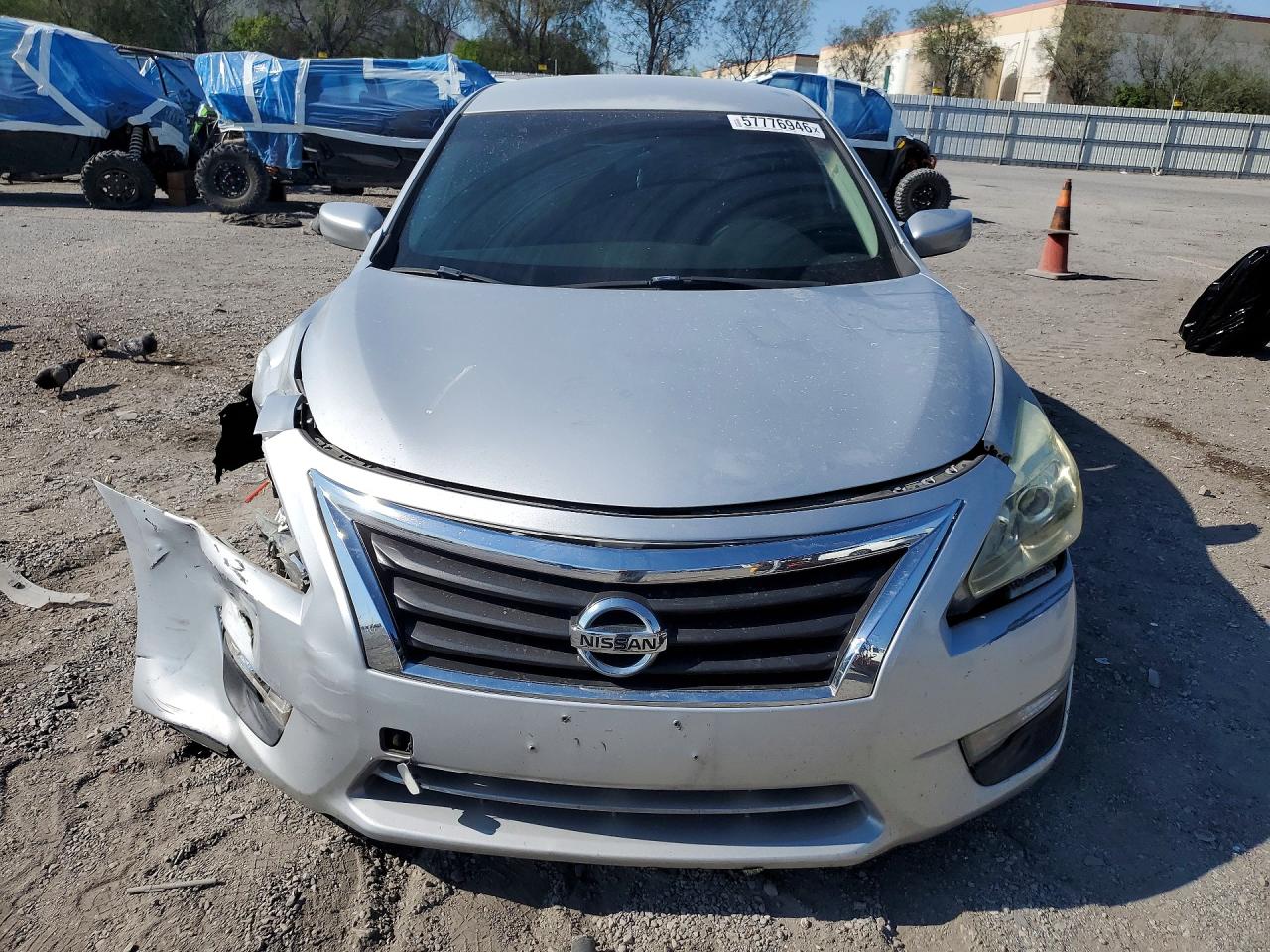 2015 Nissan Altima 2.5 S Серебряный vin: 1N4AL3AP7FC145056