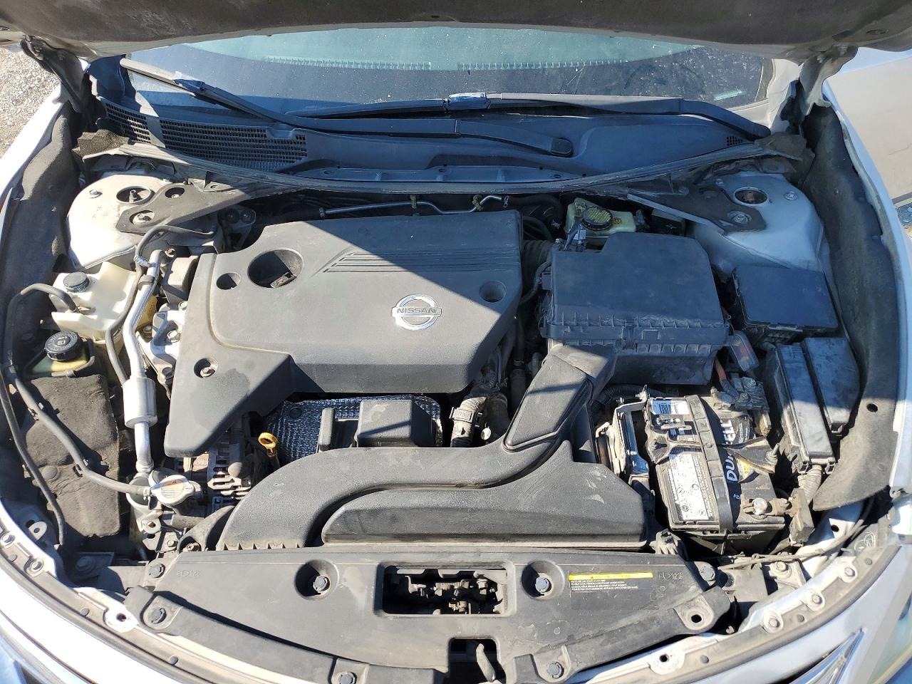 2015 Nissan Altima 2.5 S Серебряный vin: 1N4AL3AP7FC145056