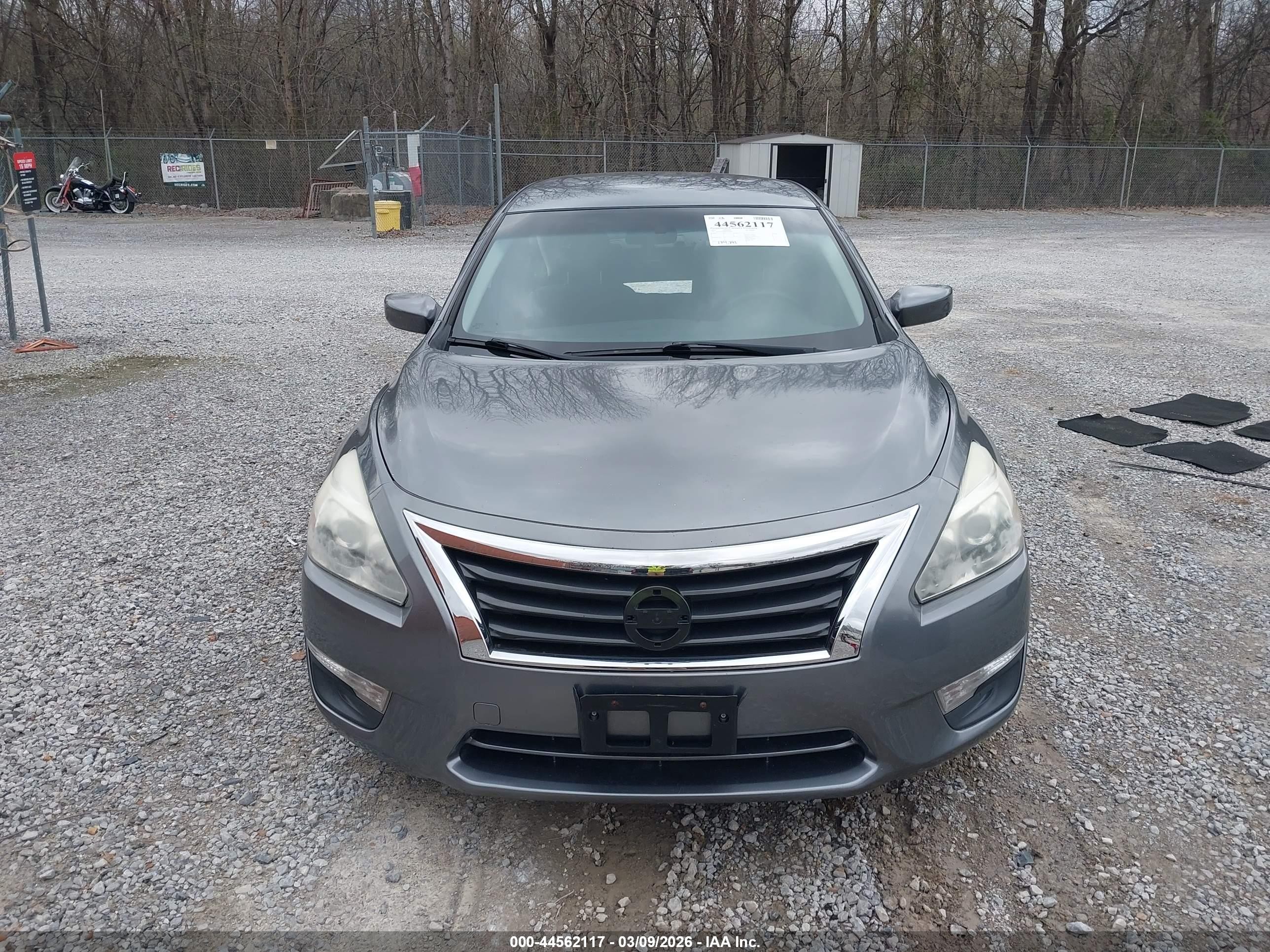 2015 Nissan Altima 2.5 S Silver vin: 1N4AL3AP7FC153397