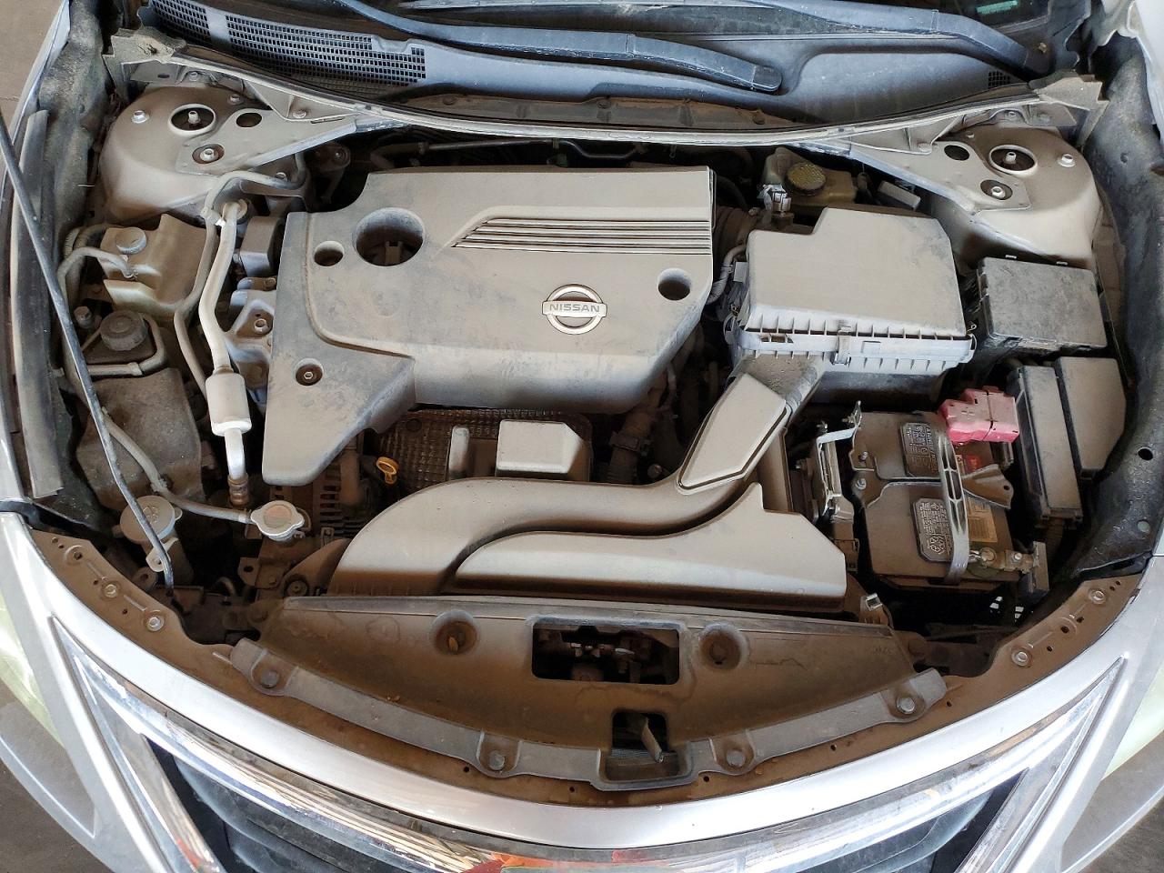 2015 Nissan Altima 2.5 S Silver vin: 1N4AL3AP7FC163508