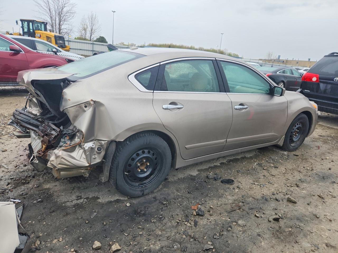 2015 Nissan Altima 2.5 S Tan vin: 1N4AL3AP7FC165467