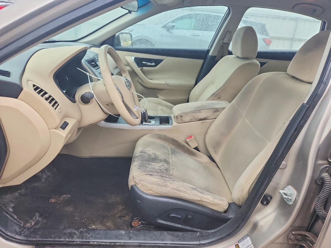 2015 Nissan Altima 2.5 S Tan vin: 1N4AL3AP7FC165467